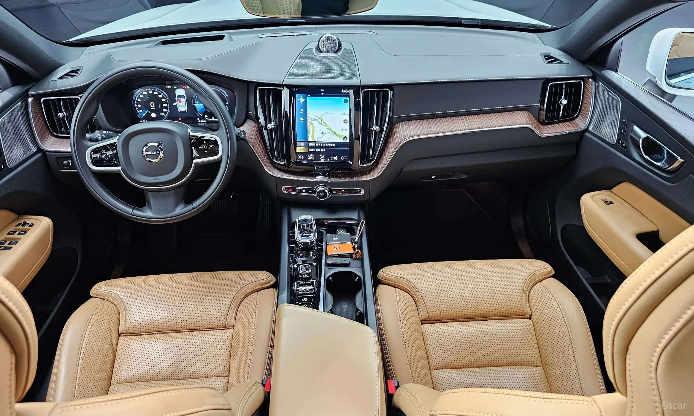 Volvo XC60 Gen 2 превью 7