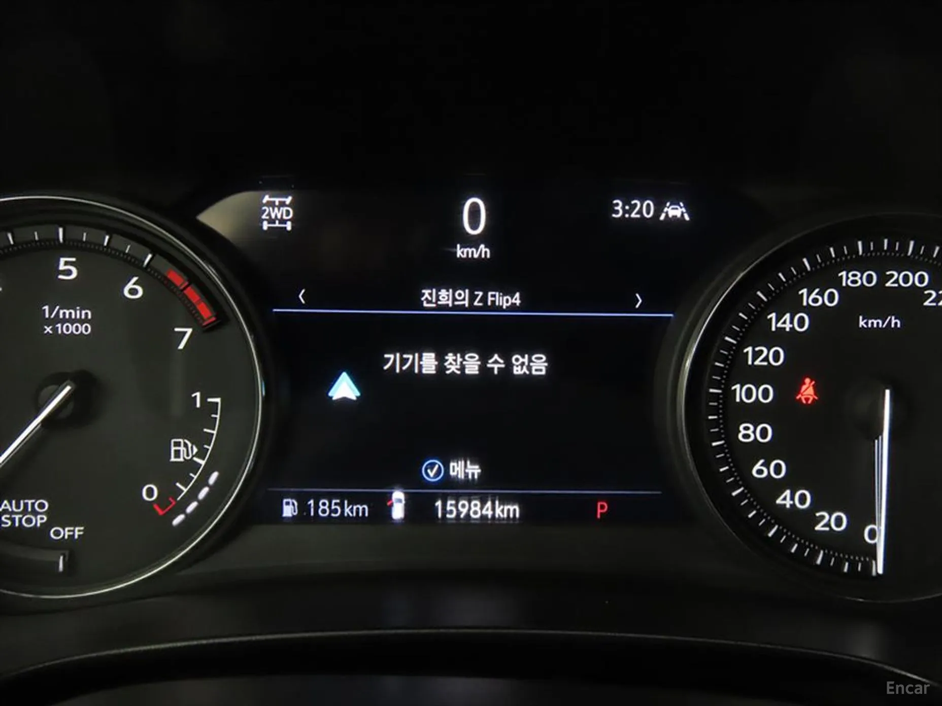 Cadillac XT4 превью 8