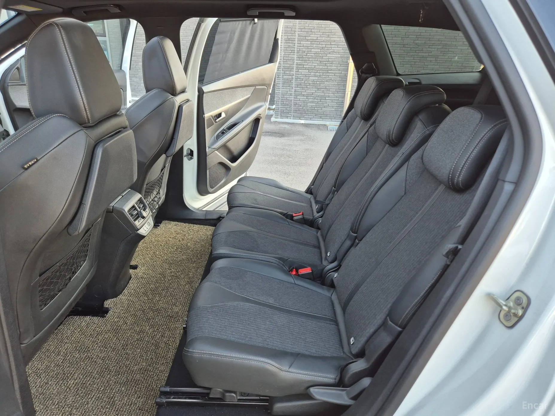 Peugeot 5008 2nd generation превью 15