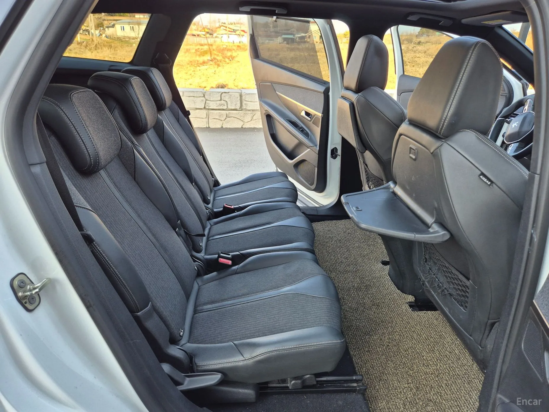 Peugeot 5008 2nd generation превью 16