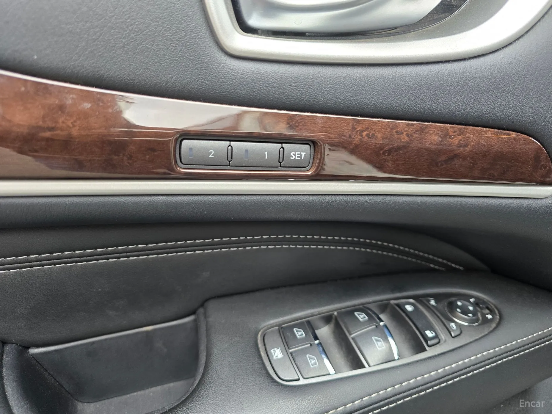 Infiniti QX60 превью 15