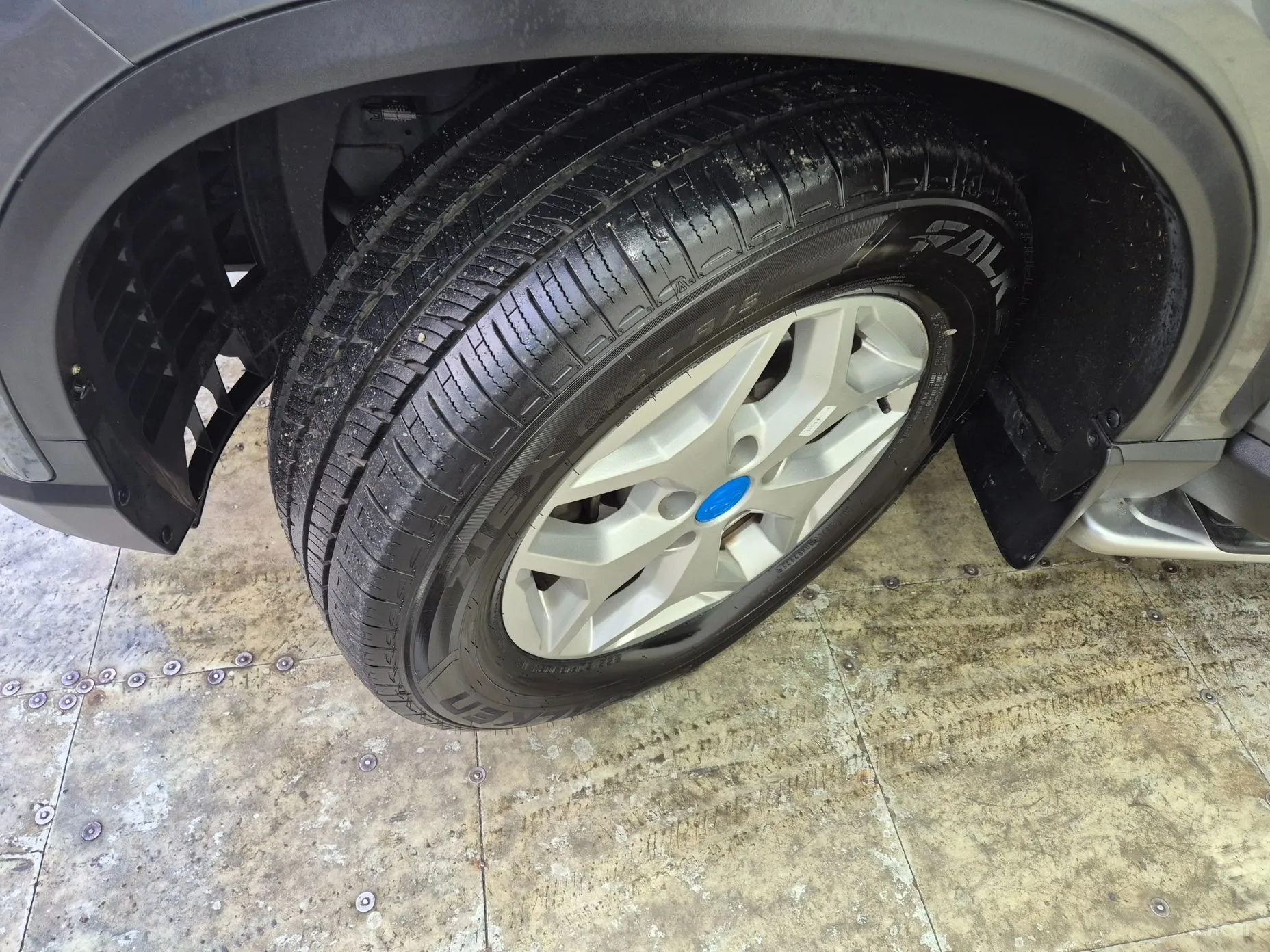KG Mobility (SsangYong) Rexton Sports превью 20