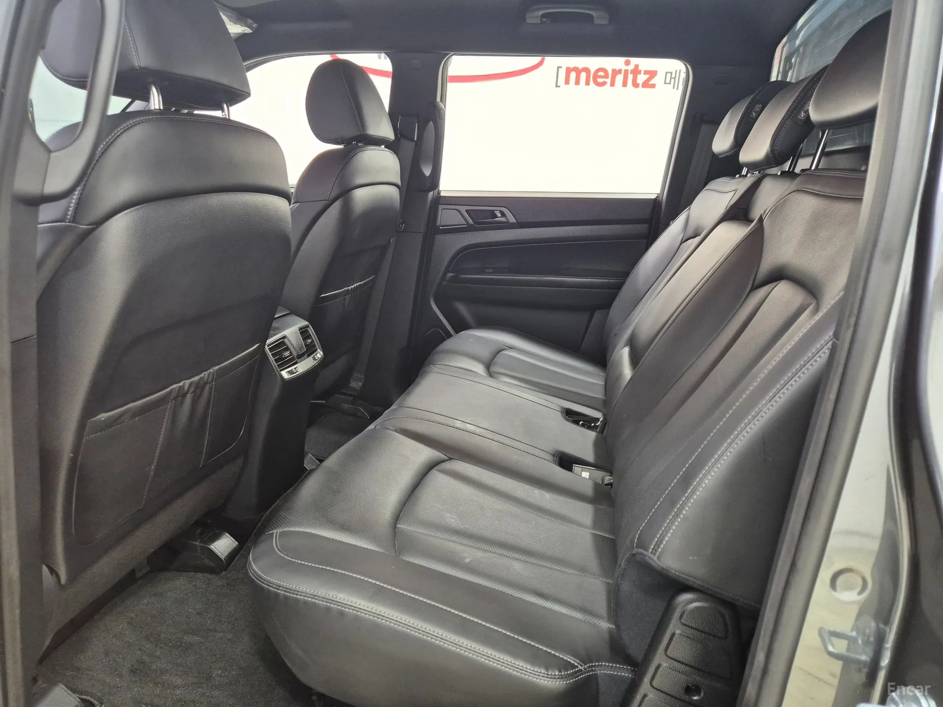 KG Mobility (SsangYong) Rexton Sports превью 8