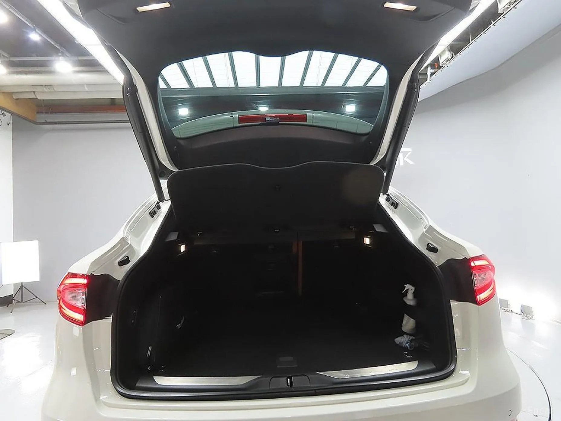 Maserati Levante превью 11