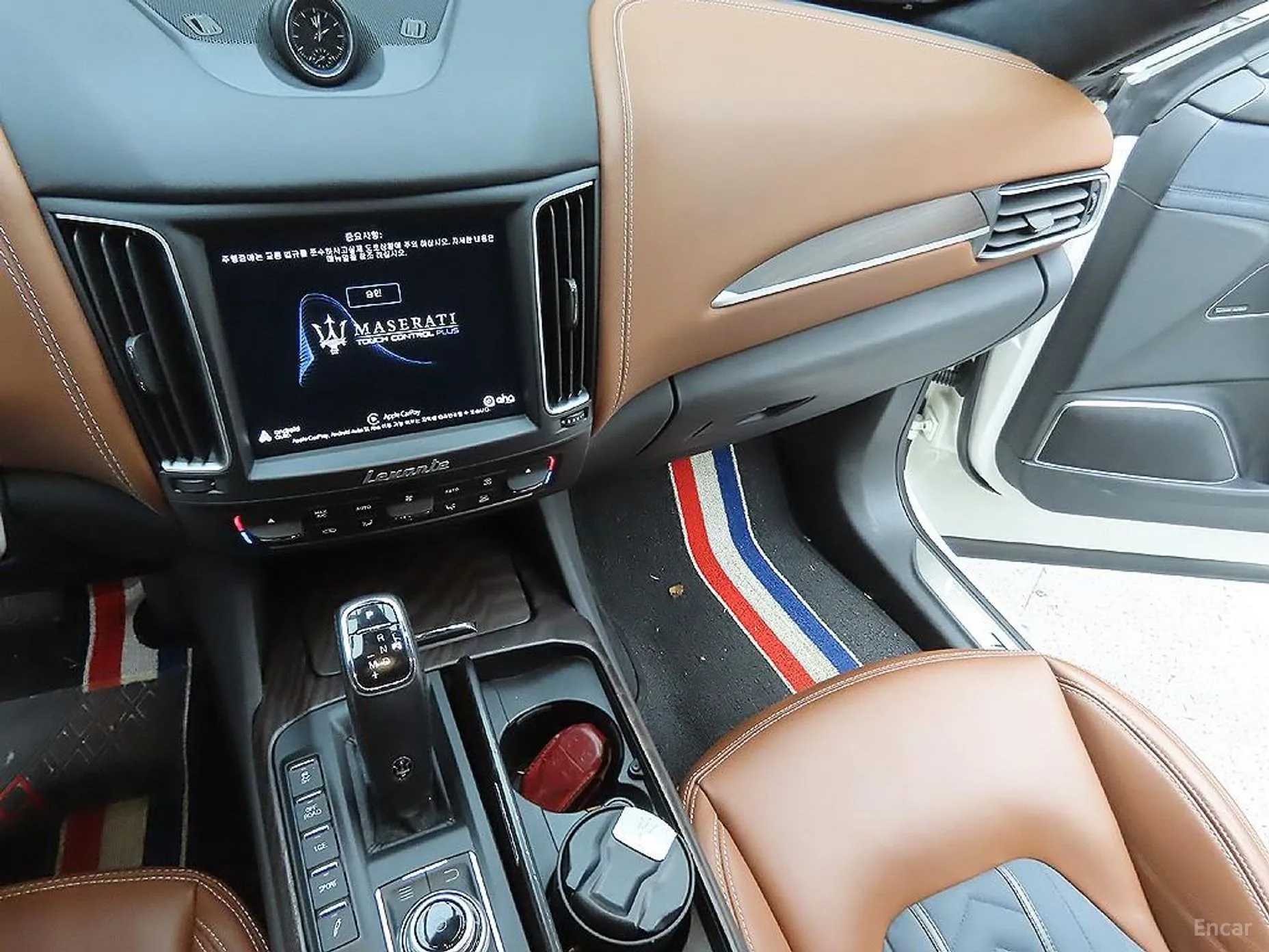 Maserati Levante превью 7
