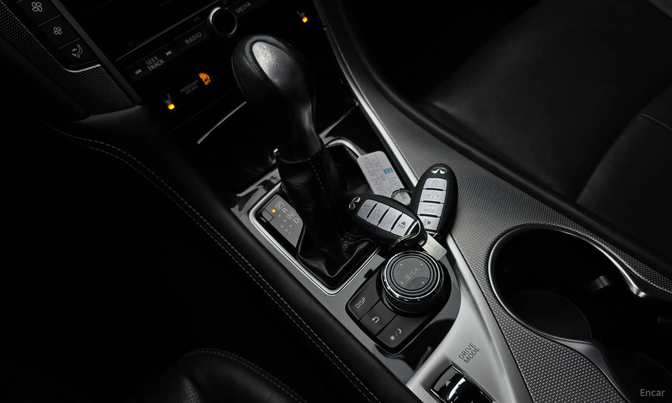 Infiniti Q50 превью 9