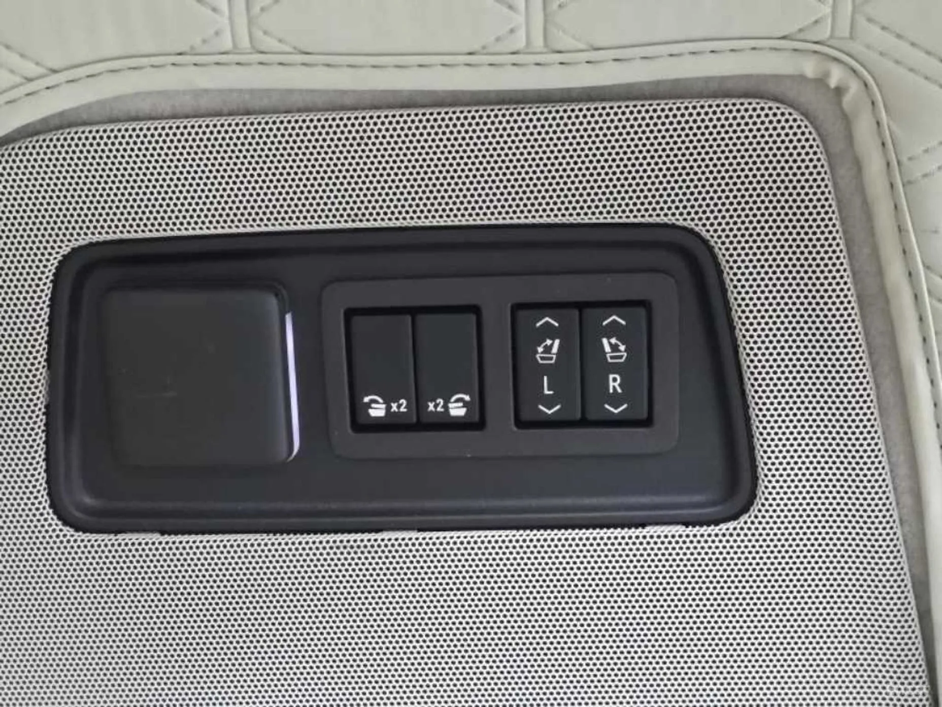 Cadillac Escalade 5th Generation превью 12