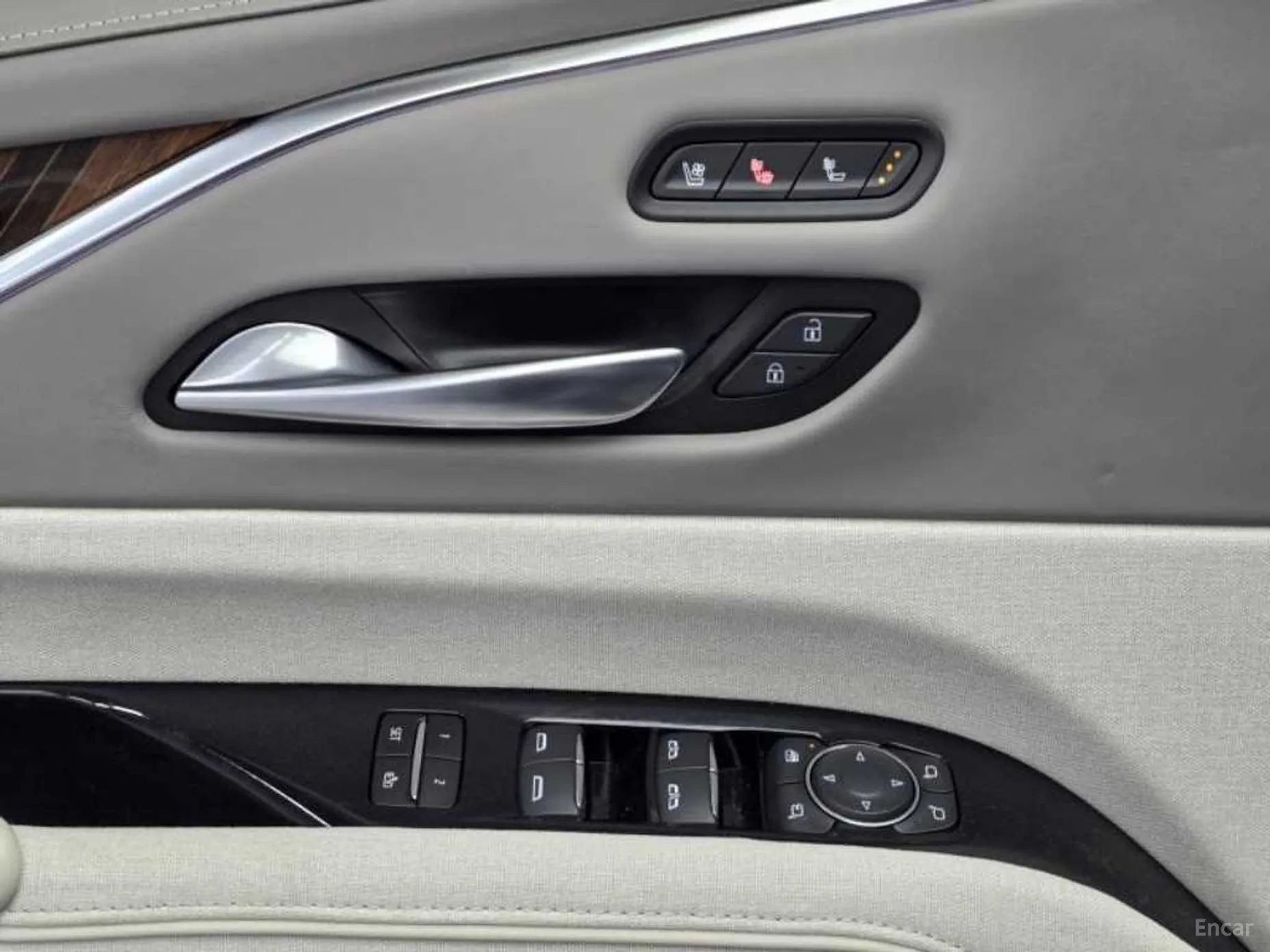 Cadillac Escalade 5th Generation превью 5