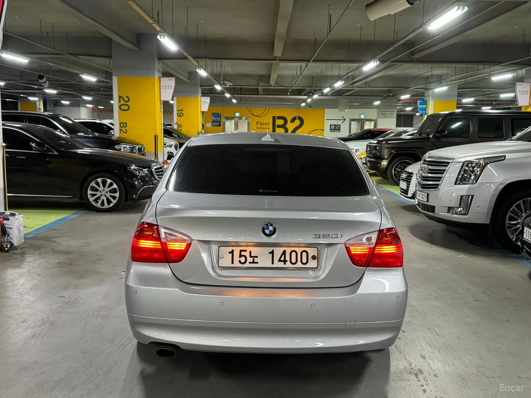 BMW 3 Series (E90) превью 3