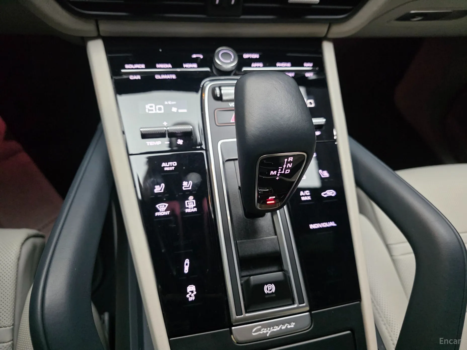 Porsche Cayenne (PO536) превью 9