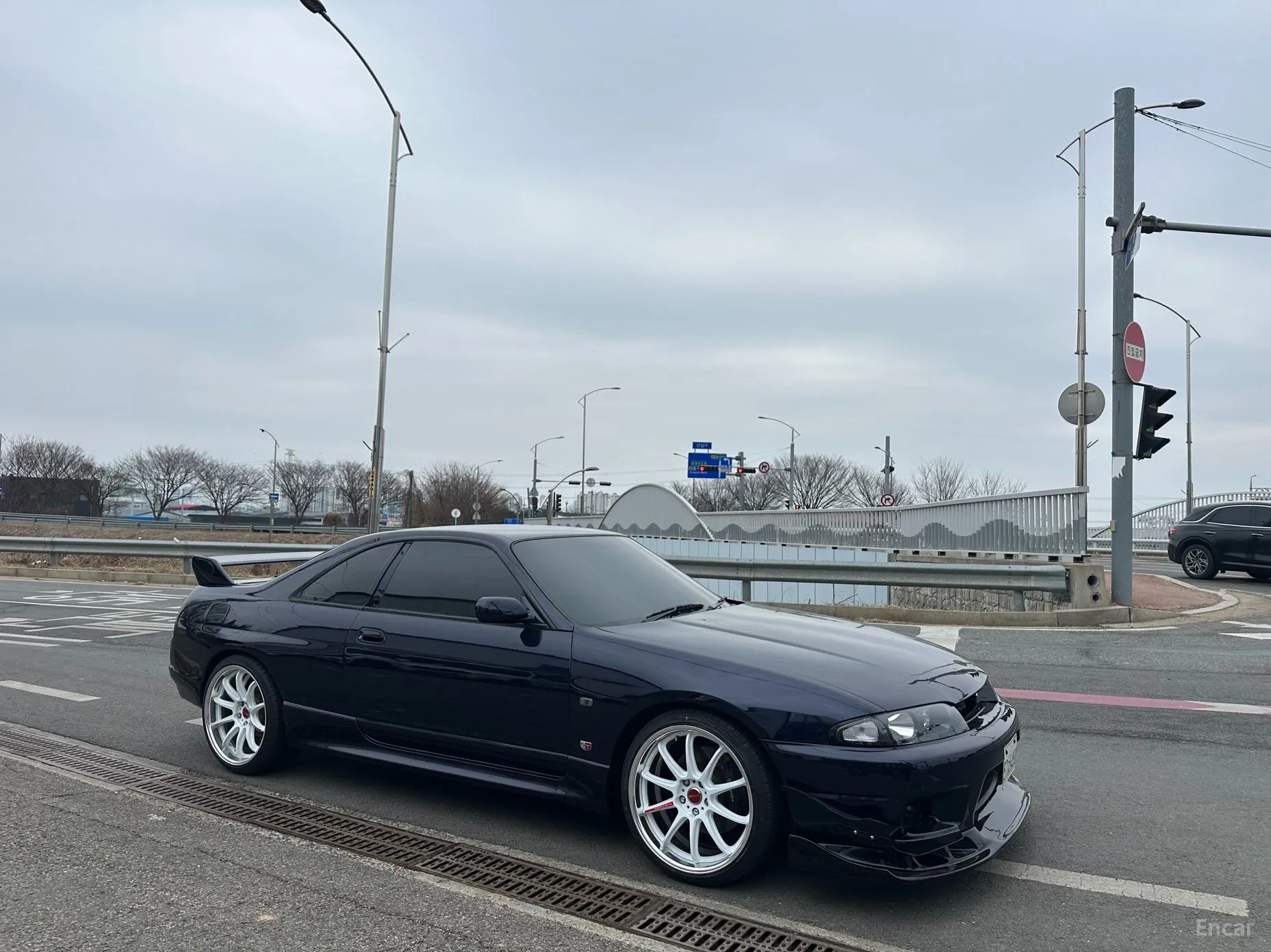 Nissan Skyline превью 6