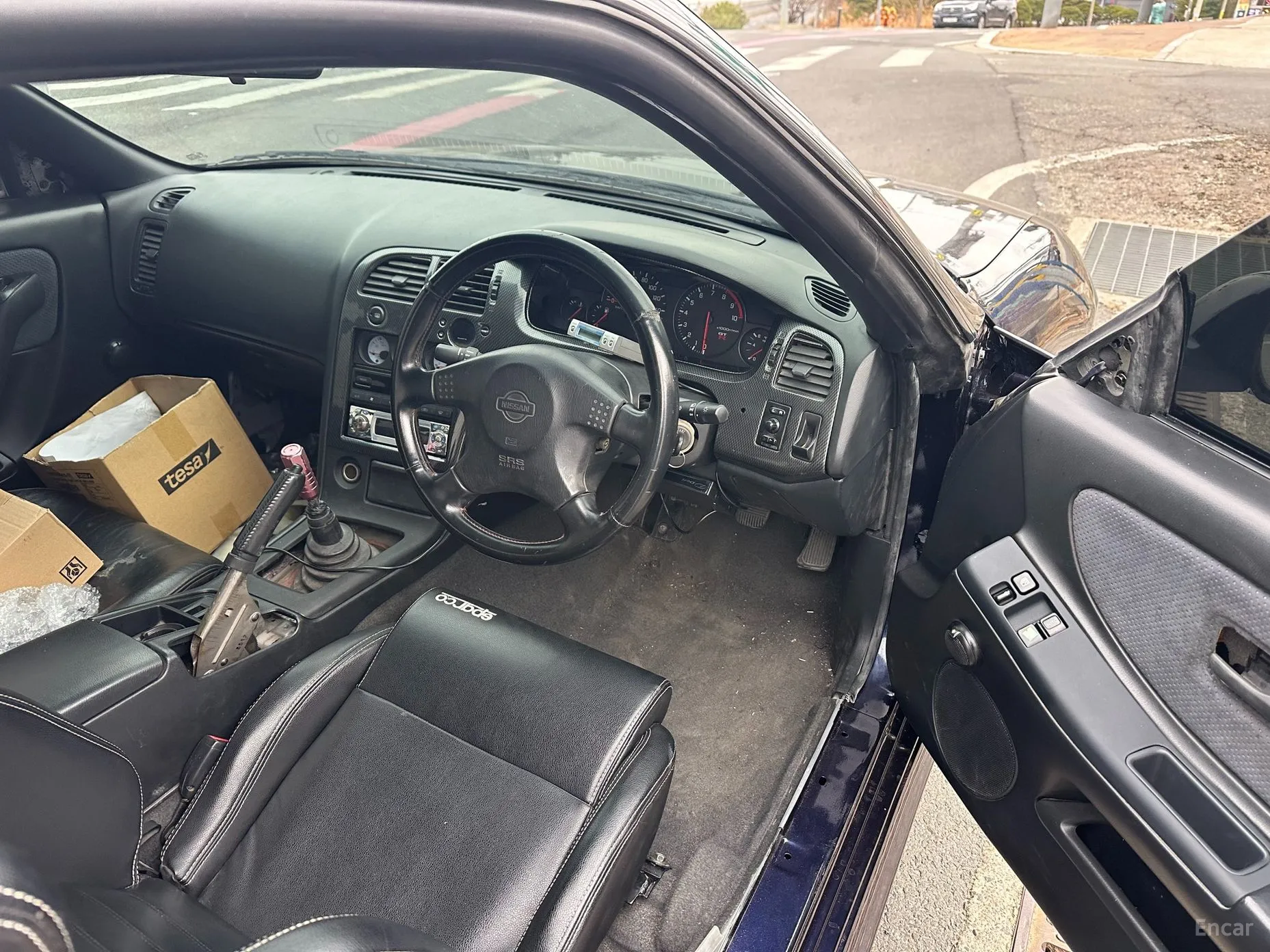 Nissan Skyline превью 9