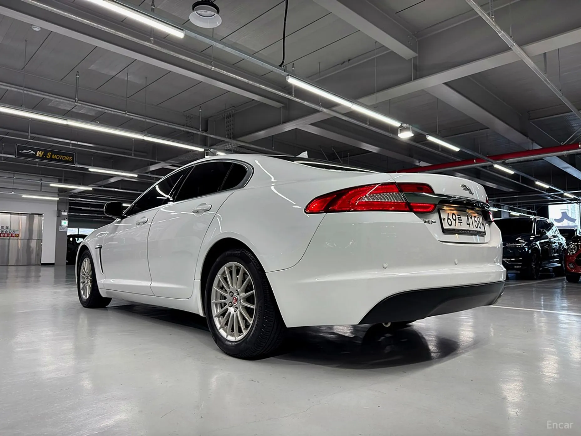 Jaguar New XF превью 6