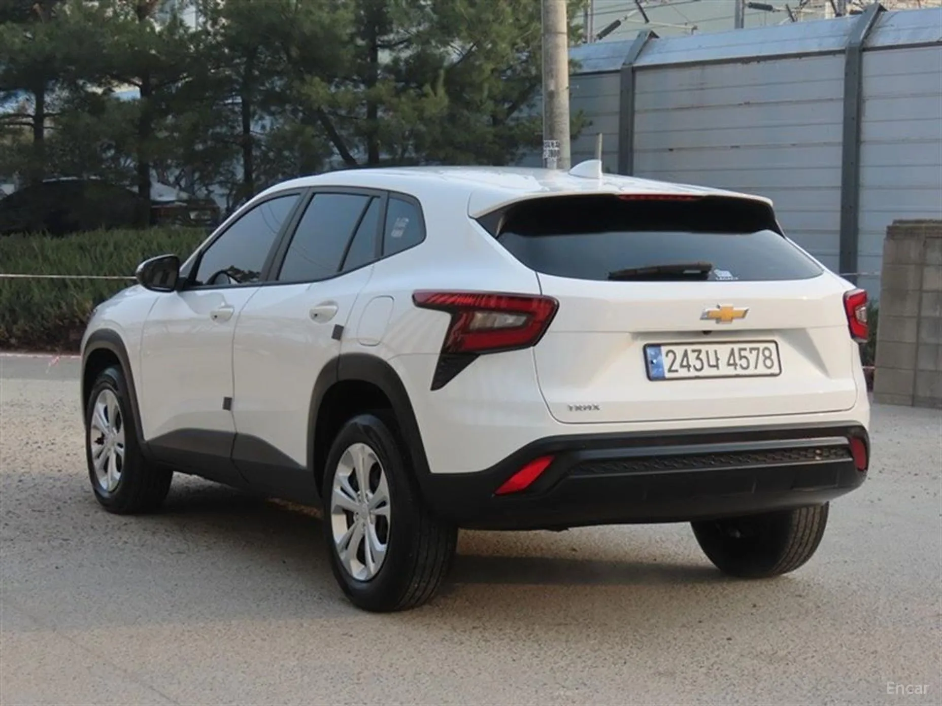 Chevrolet (GM Daewoo) Trax Crossover превью 3