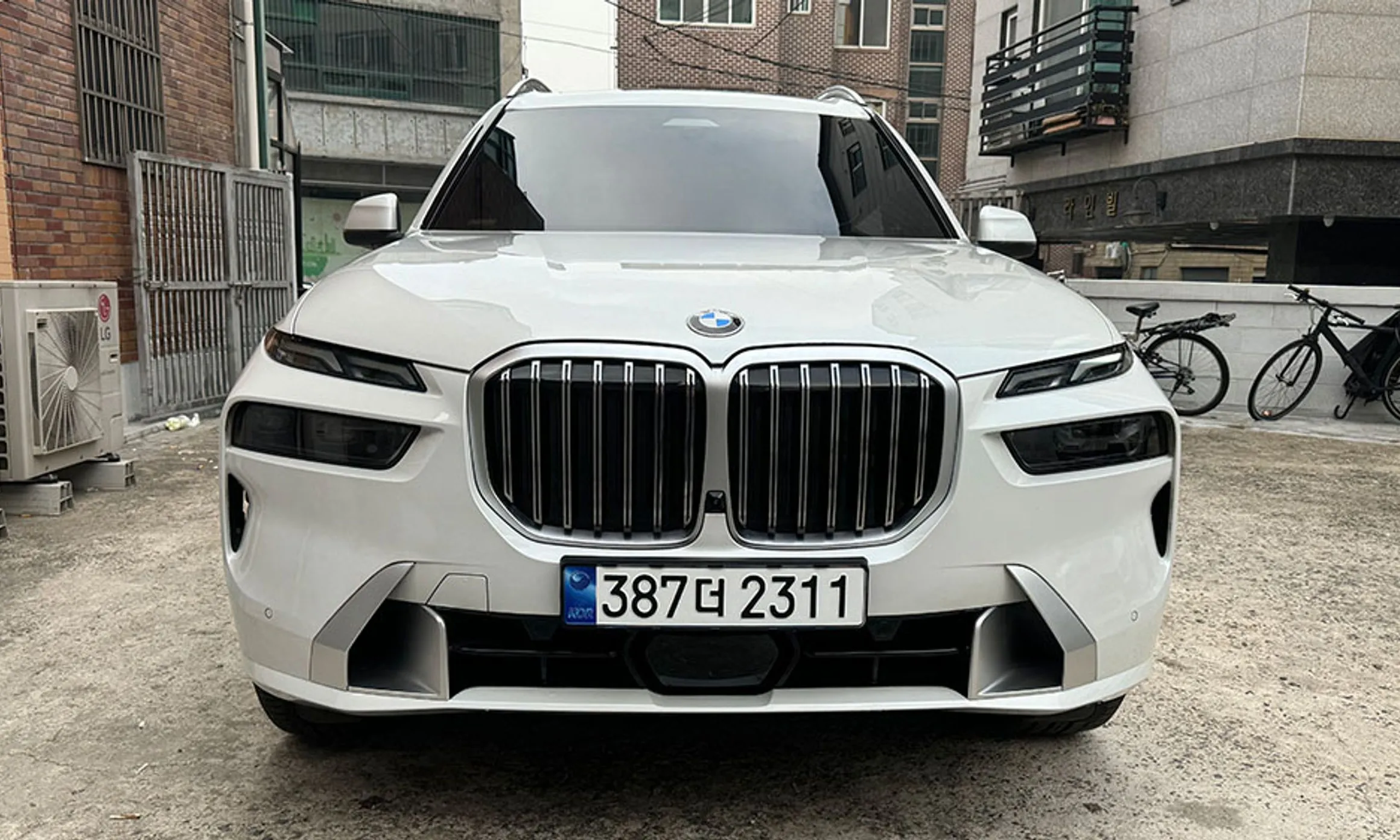 BMW X7 (G07)