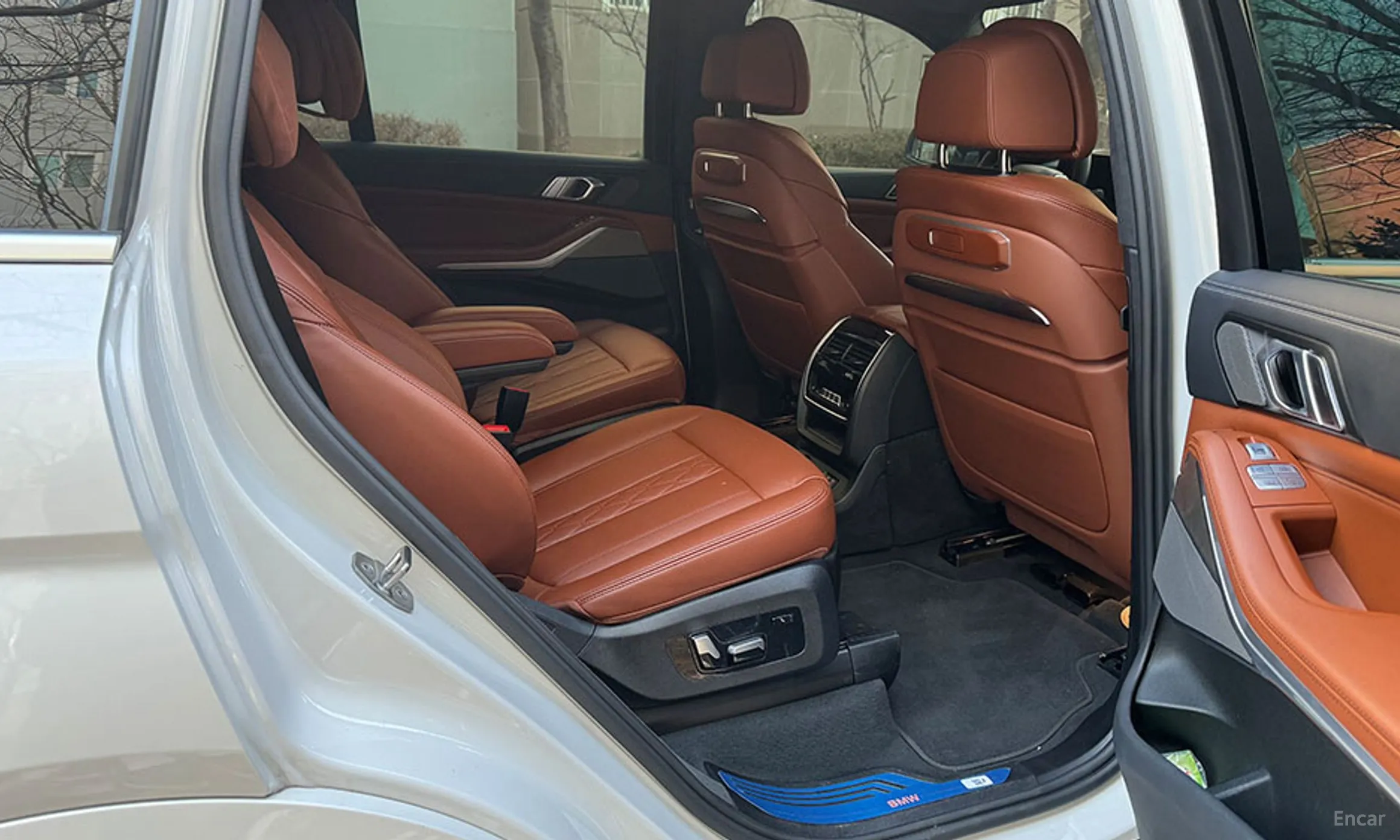 BMW X7 (G07) превью 14
