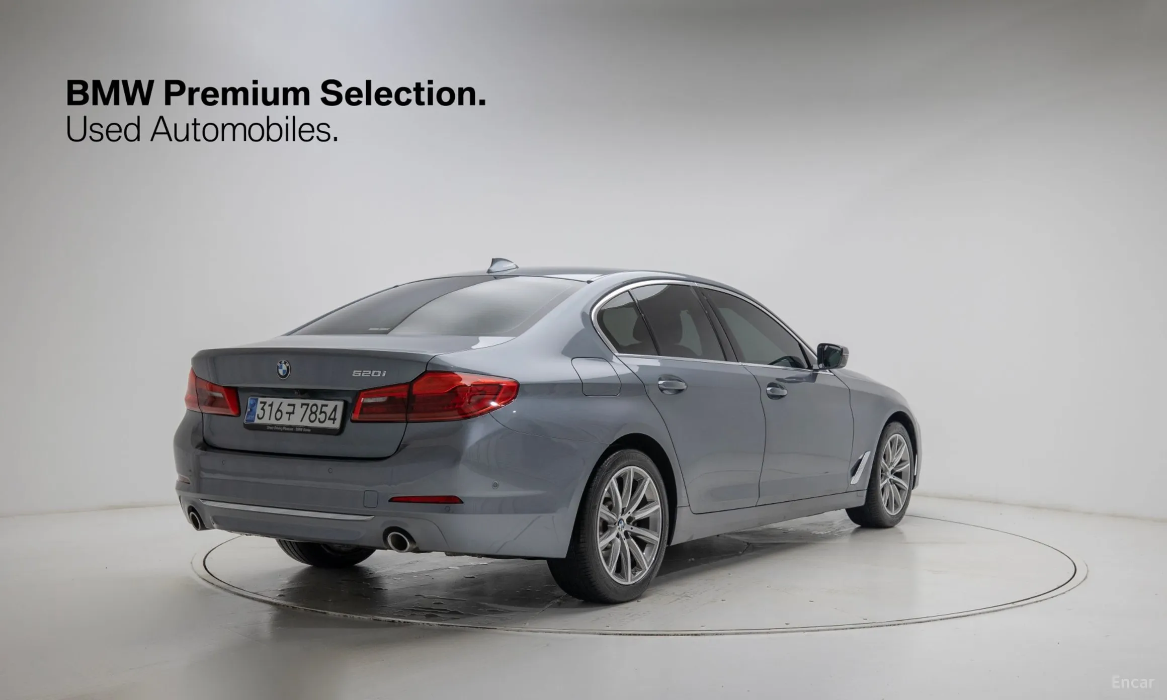 BMW 5 Series (G30) превью 2