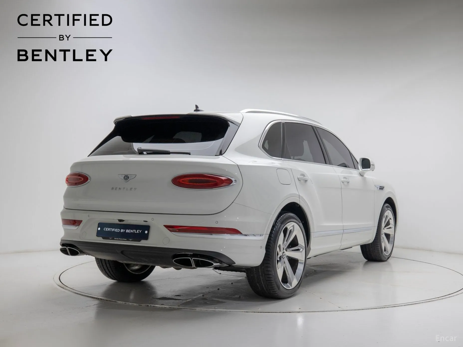 Bentley Bentayga превью 4