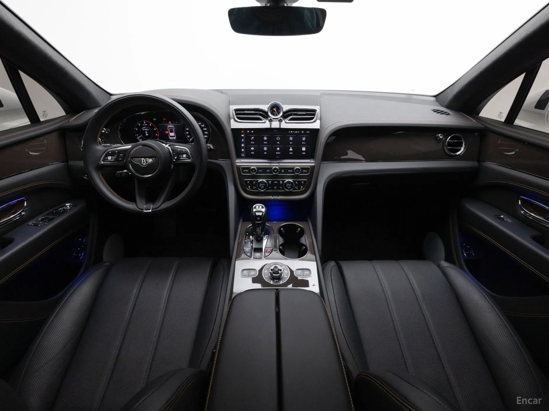 Bentley Bentayga превью 6