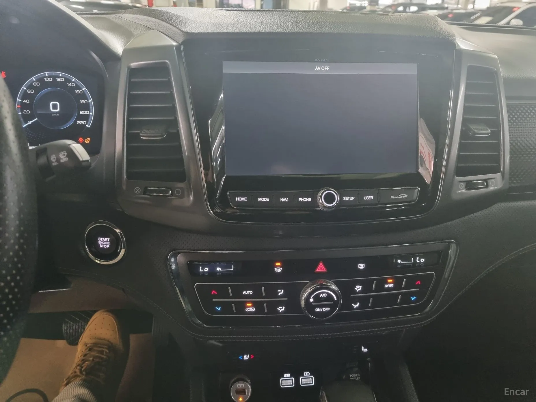 KG Mobility (SsangYong) Rexton Sports Khan превью 15