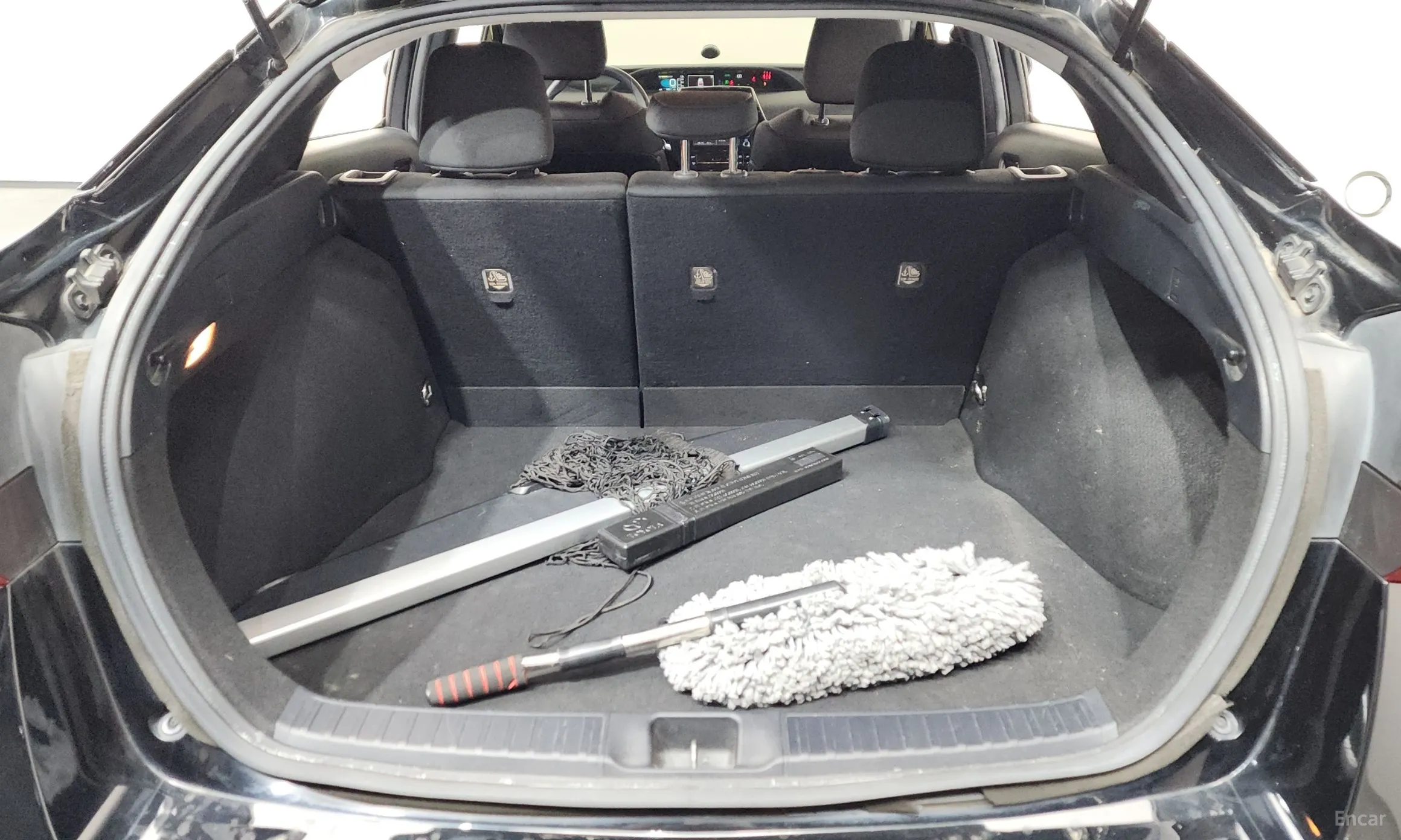 Toyota Prius 4th Generation превью 20
