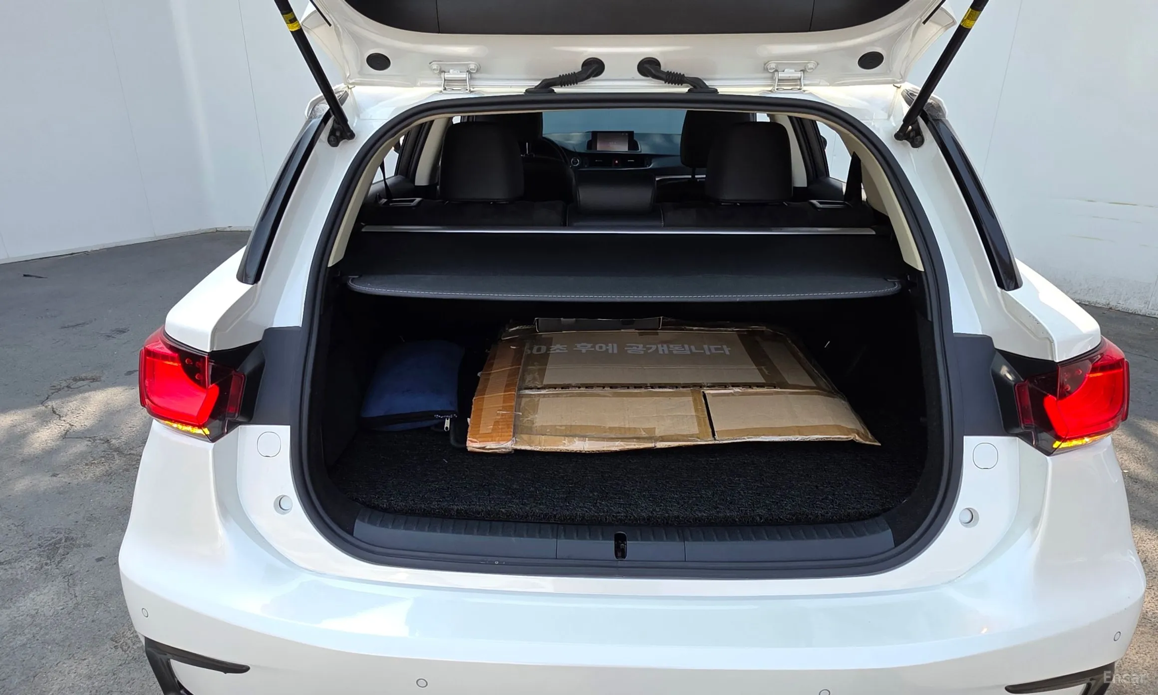 Lexus CT200h превью 20