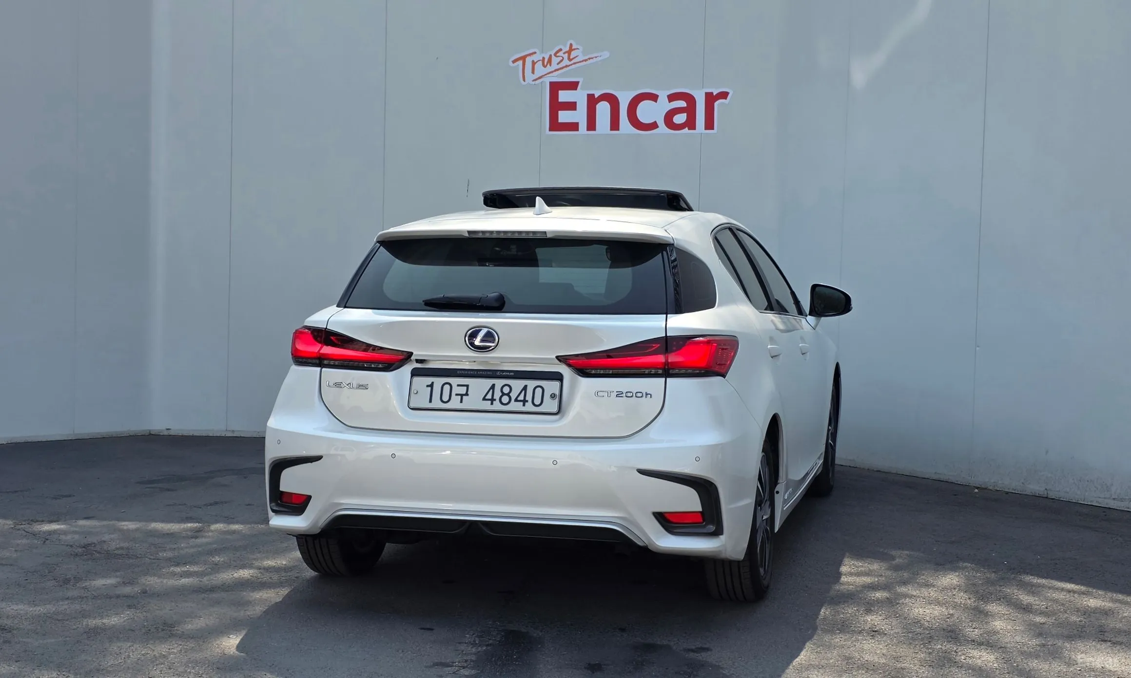 Lexus CT200h превью 4