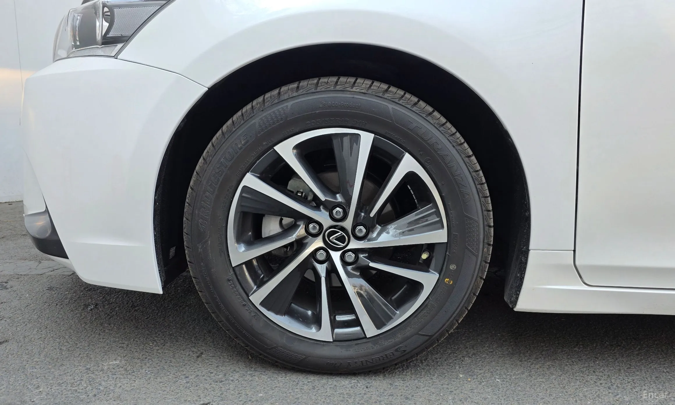 Lexus CT200h превью 5