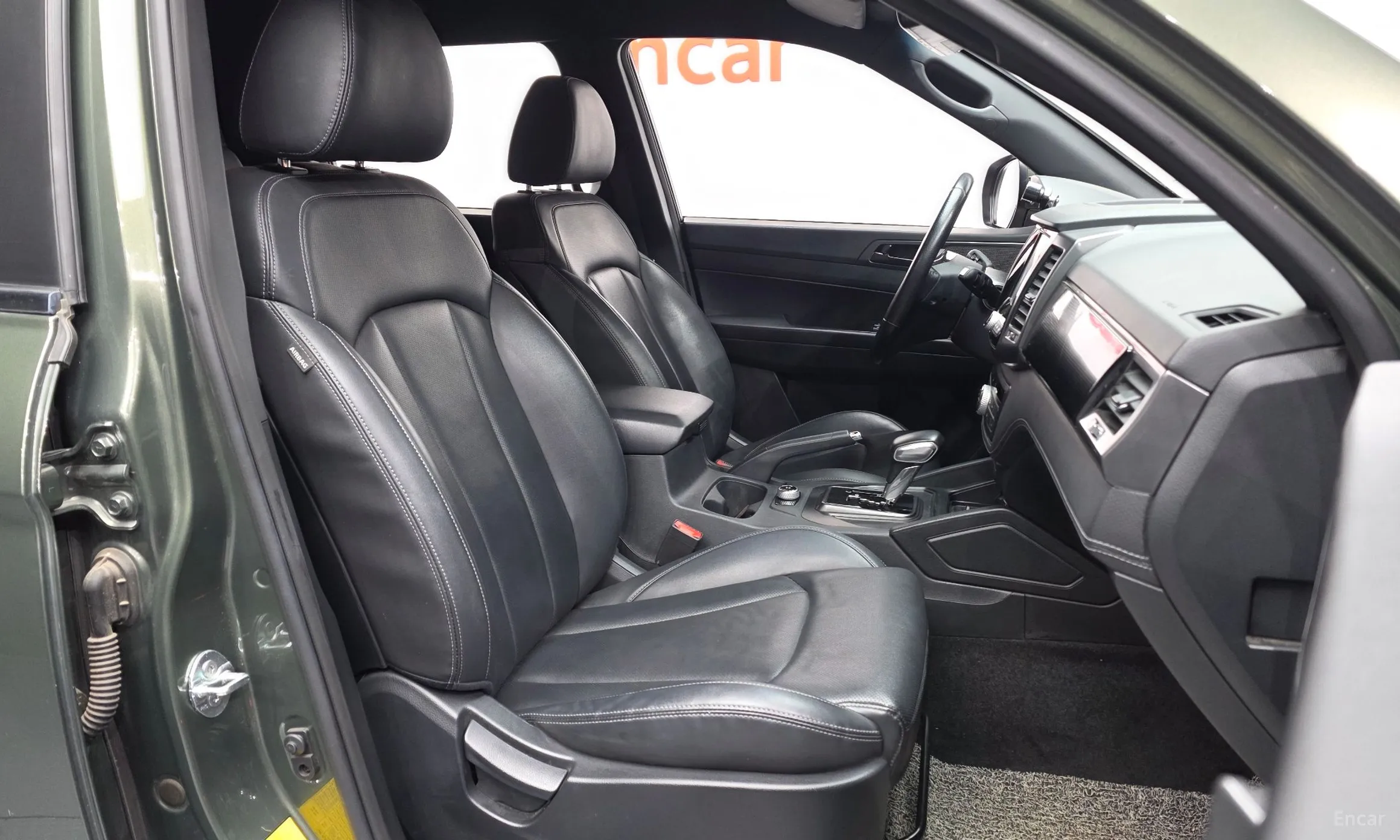 KG Mobility (SsangYong) Rexton Sports превью 11
