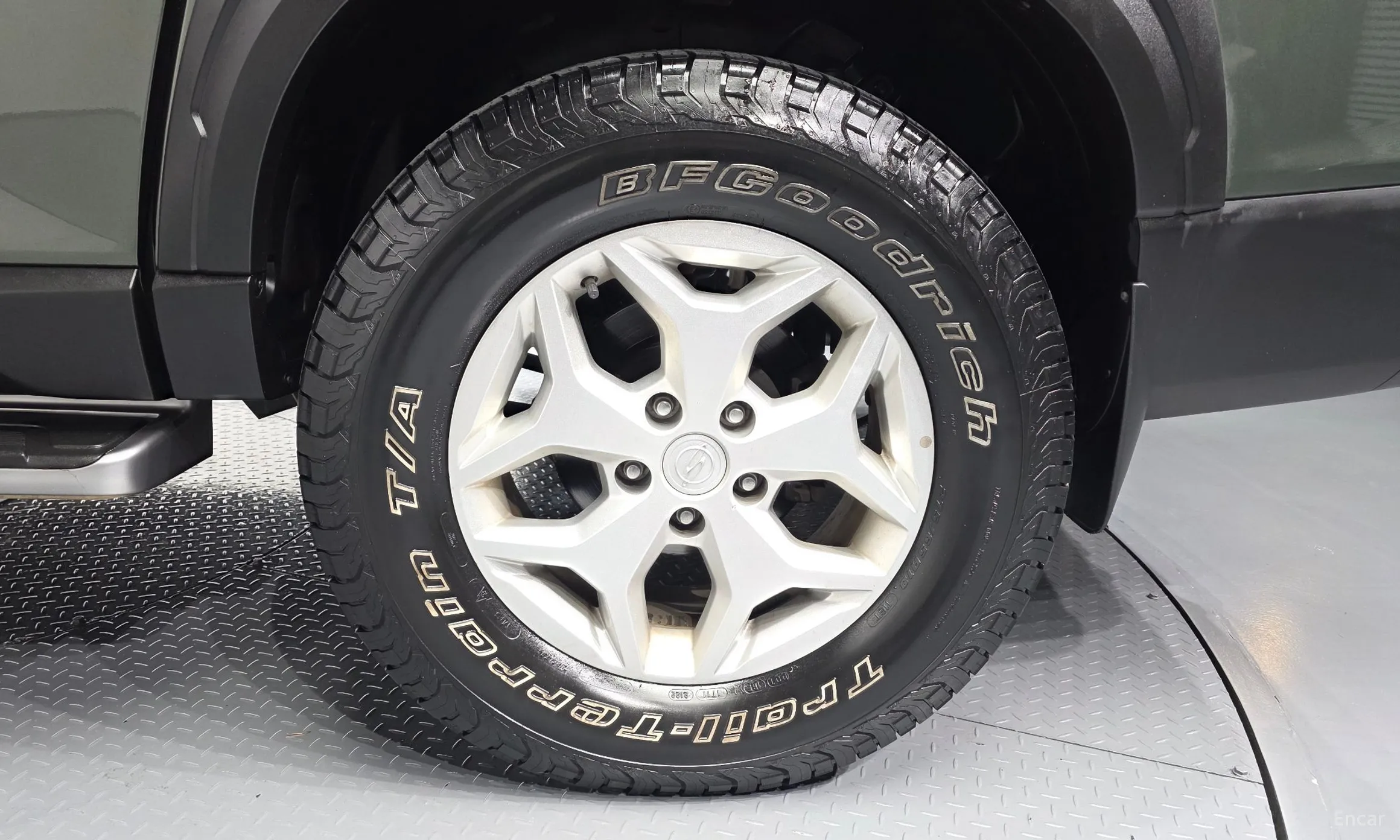 KG Mobility (SsangYong) Rexton Sports превью 5