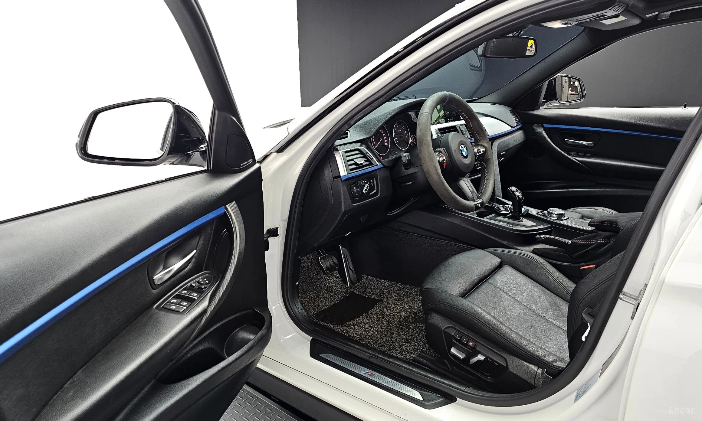 BMW 3 Series (F30) превью 11