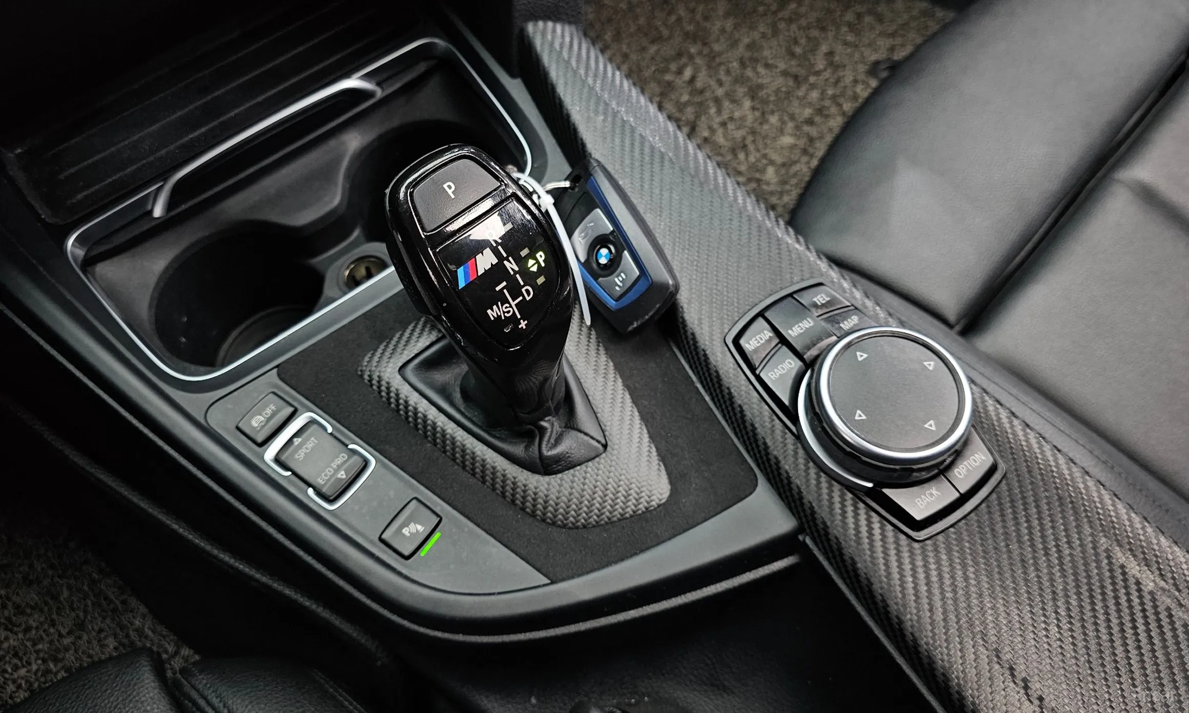 BMW 3 Series (F30) превью 9