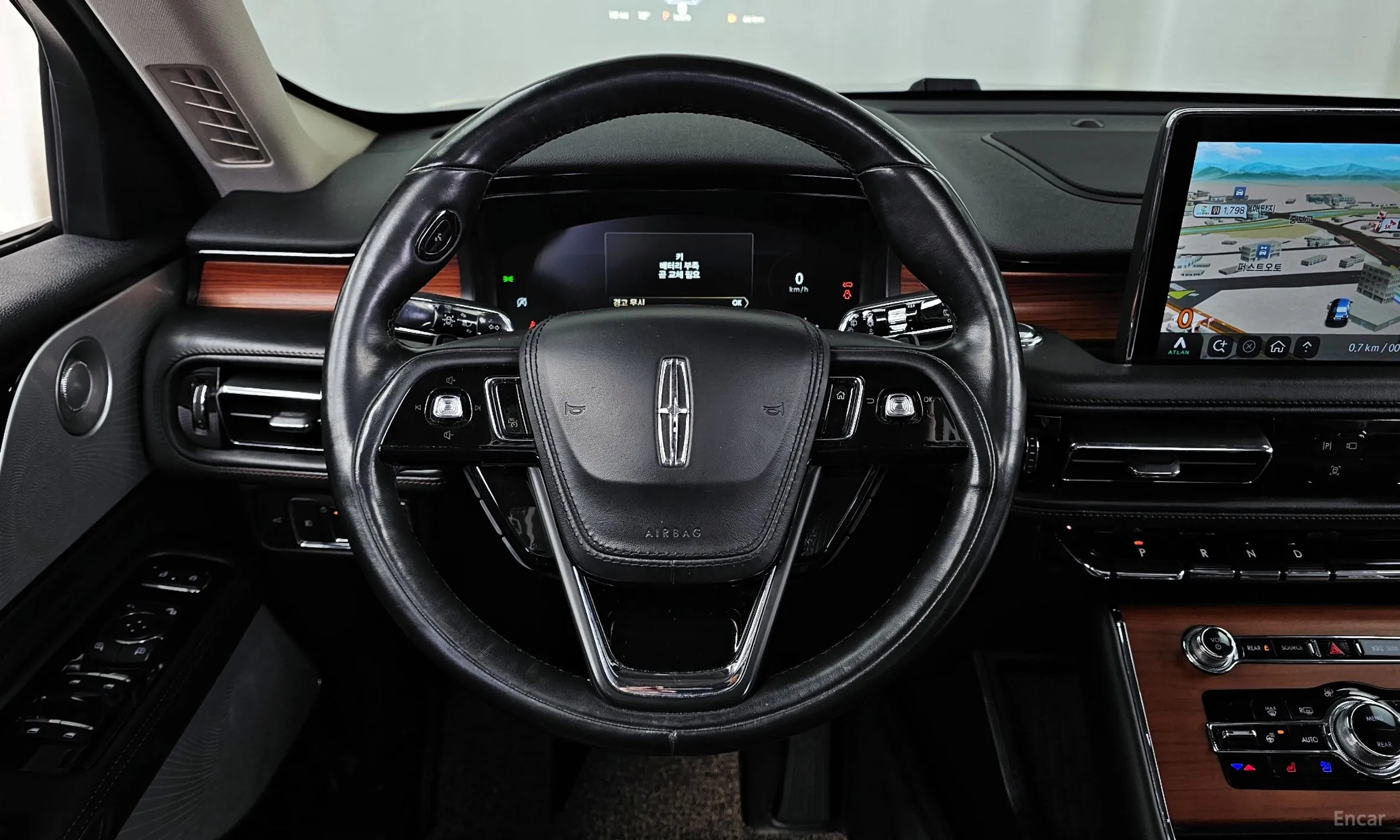 Lincoln Aviator 2nd Generation превью 13