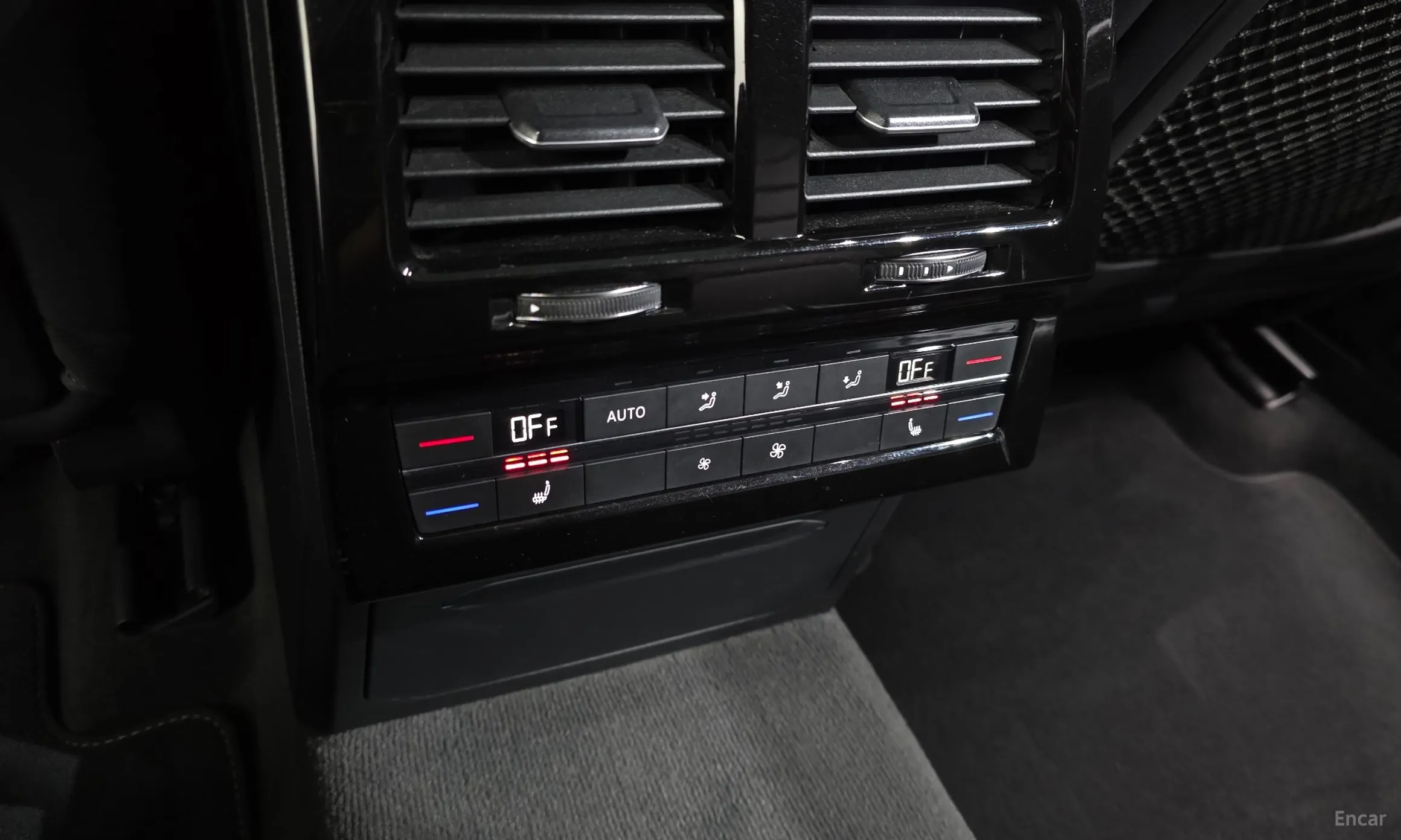 Volkswagen Touareg 3rd Generation превью 18