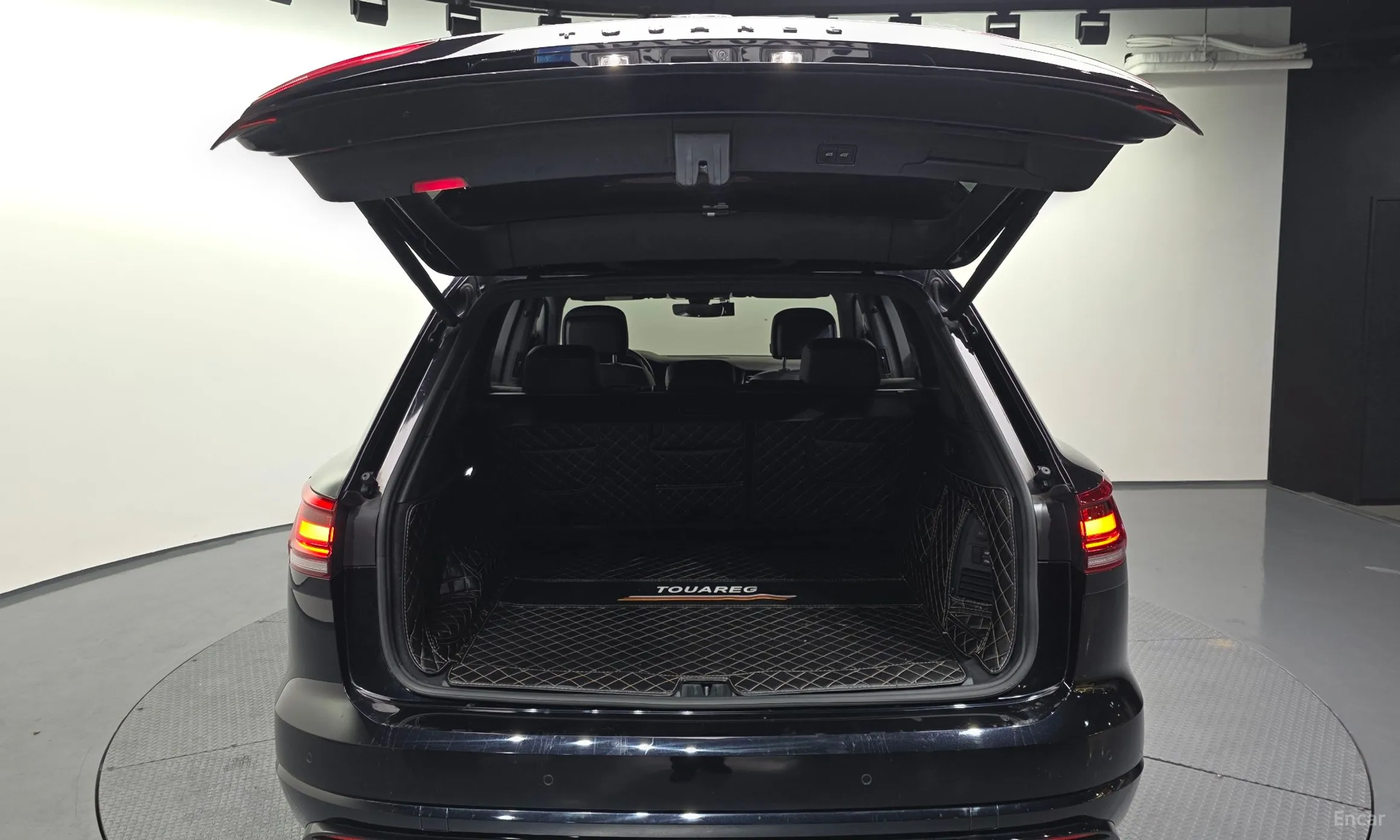 Volkswagen Touareg 3rd Generation превью 20