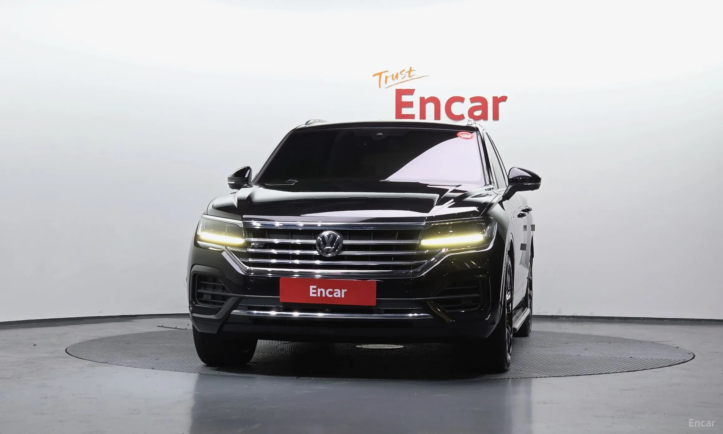 Volkswagen Touareg 3rd Generation превью 3