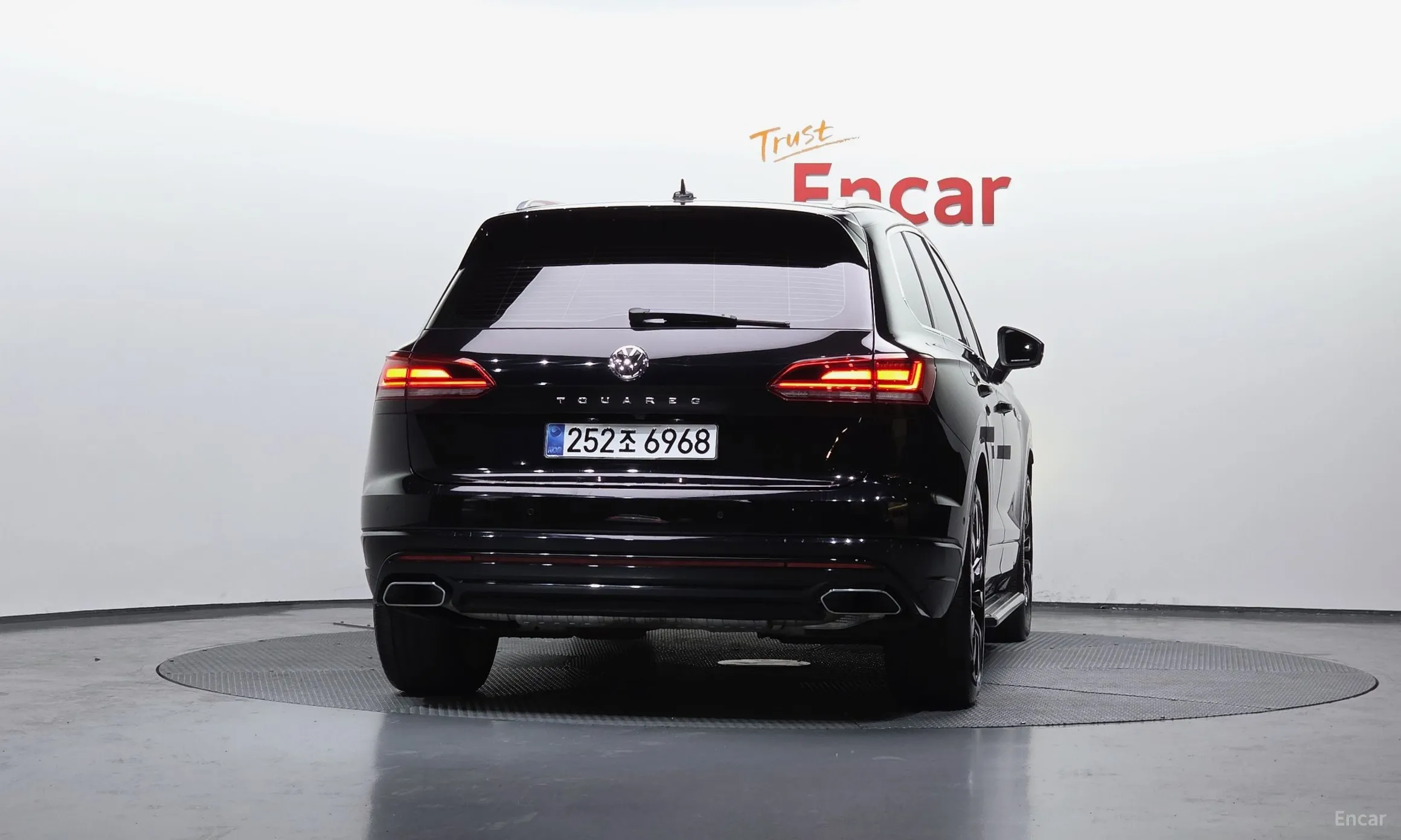 Volkswagen Touareg 3rd Generation превью 4