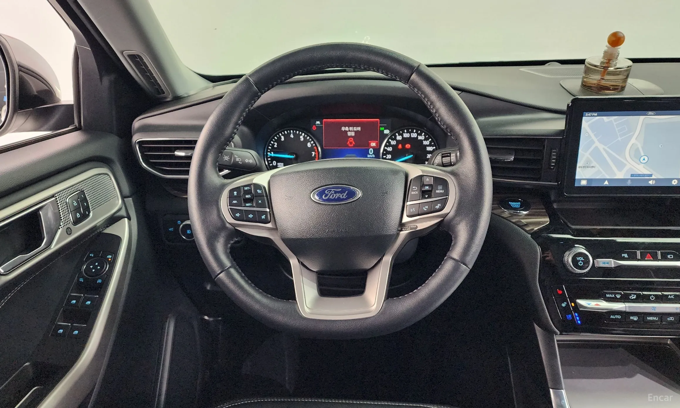 Ford Explorer 6th Generation превью 13