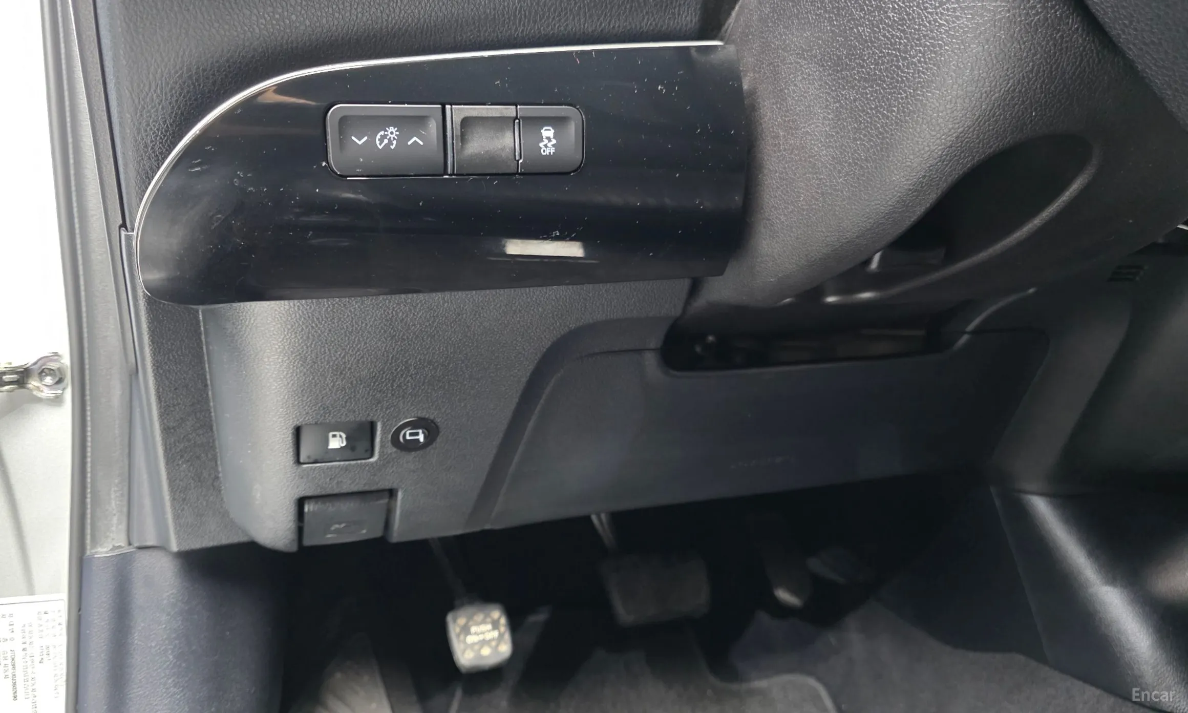 Toyota Prius 4th Generation превью 19