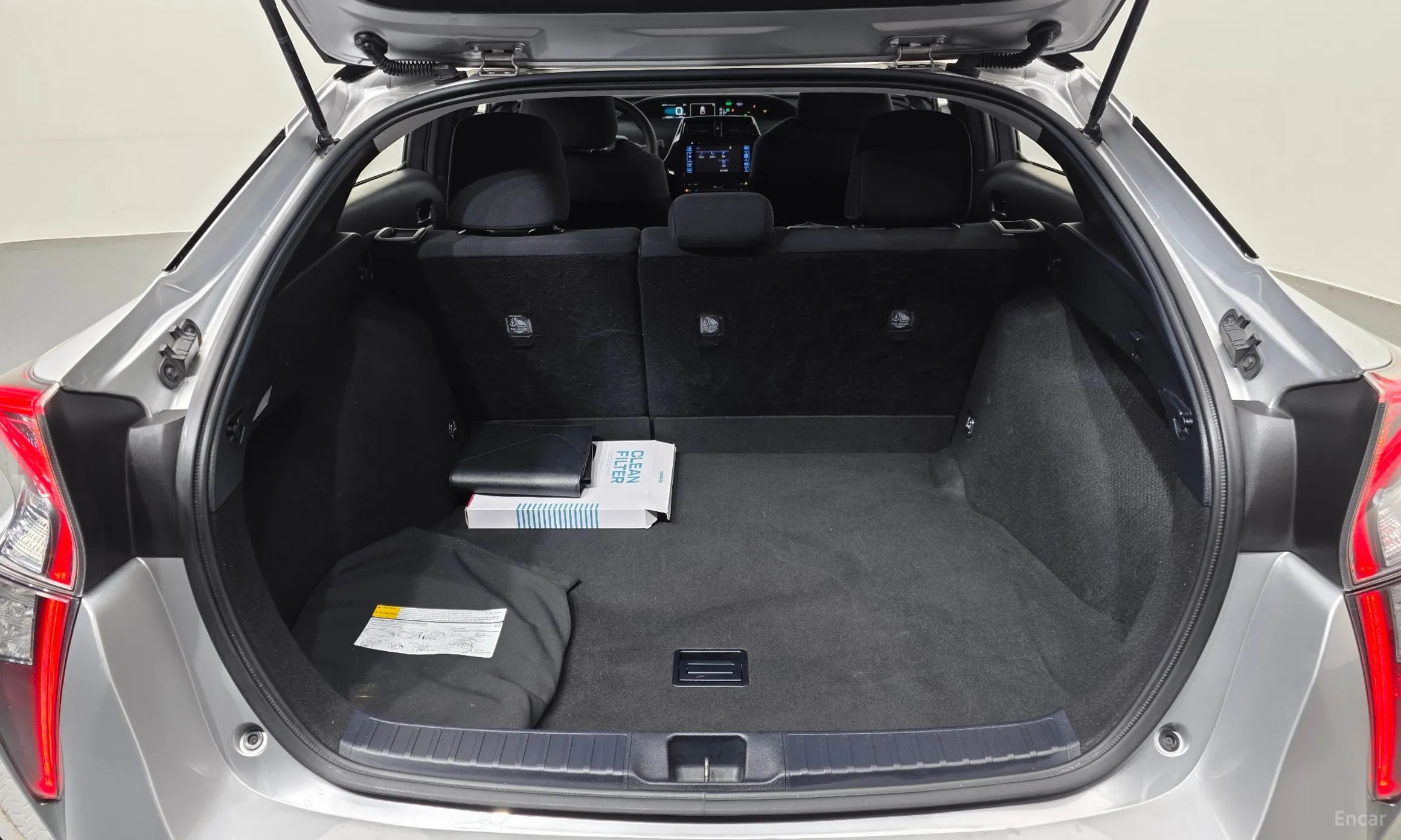 Toyota Prius 4th Generation превью 20