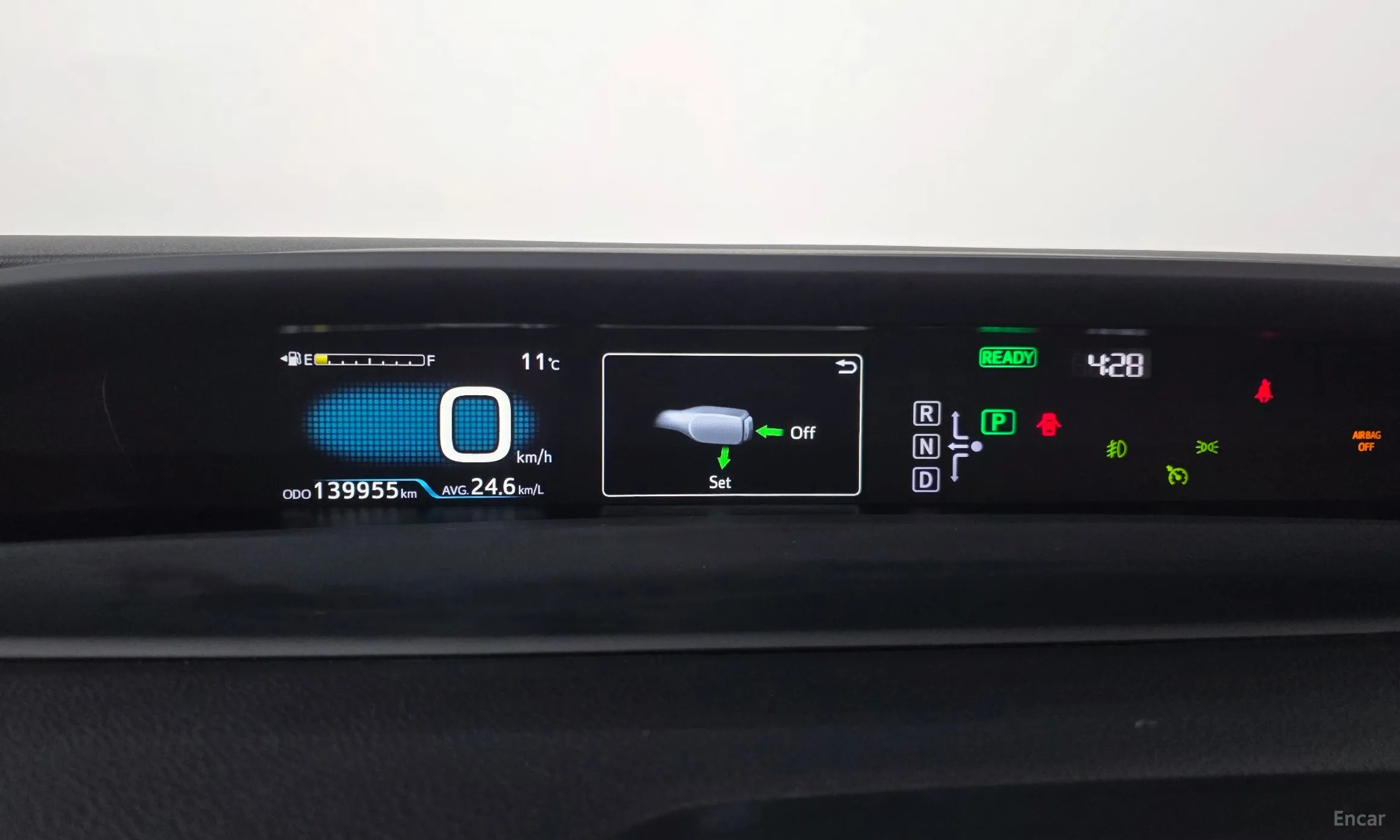 Toyota Prius 4th Generation превью 8