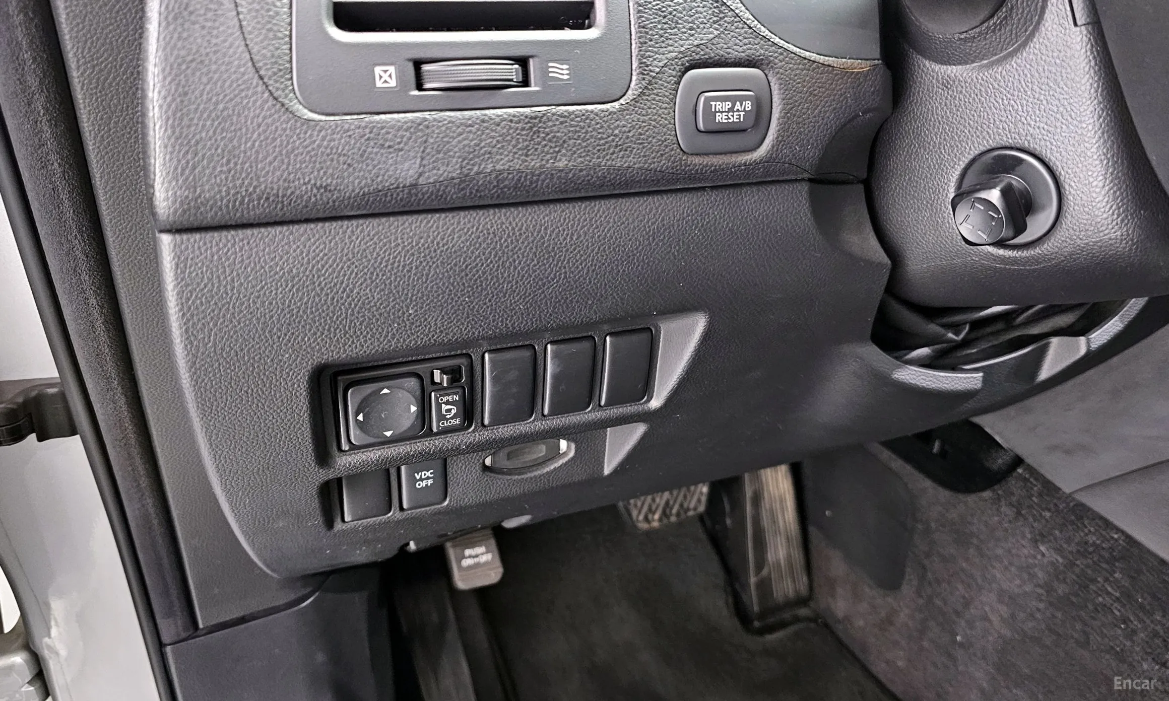 Infiniti FX35 превью 17