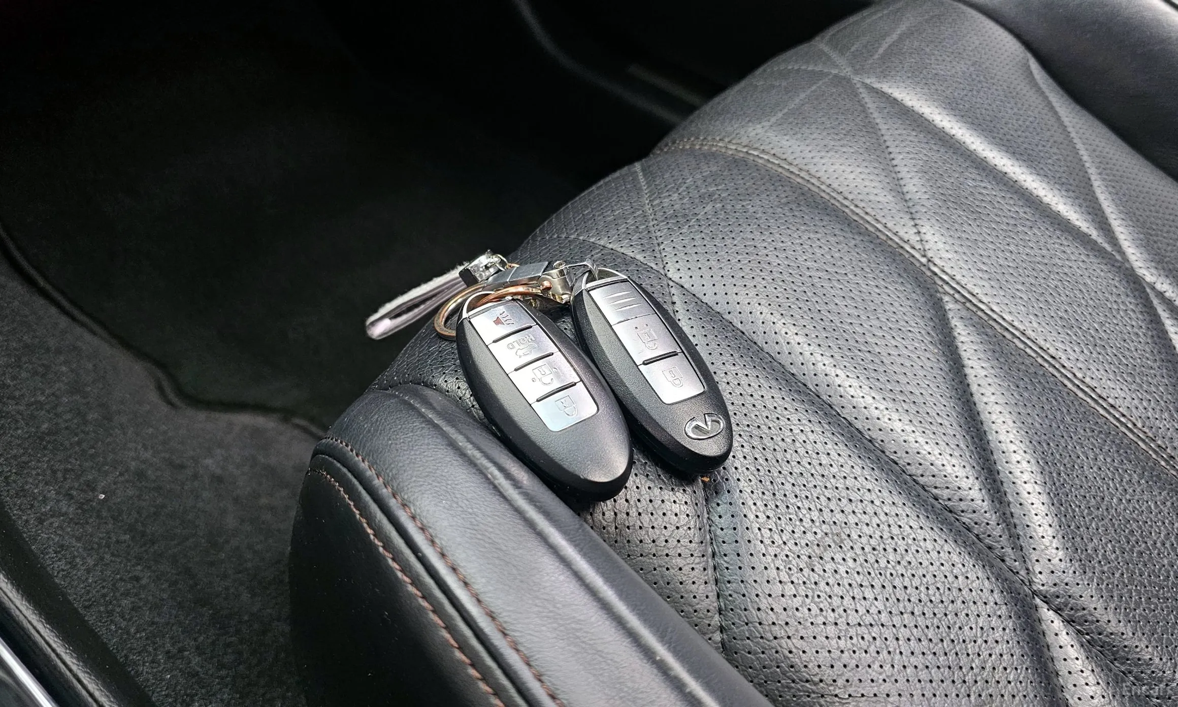 Infiniti FX35 превью 19