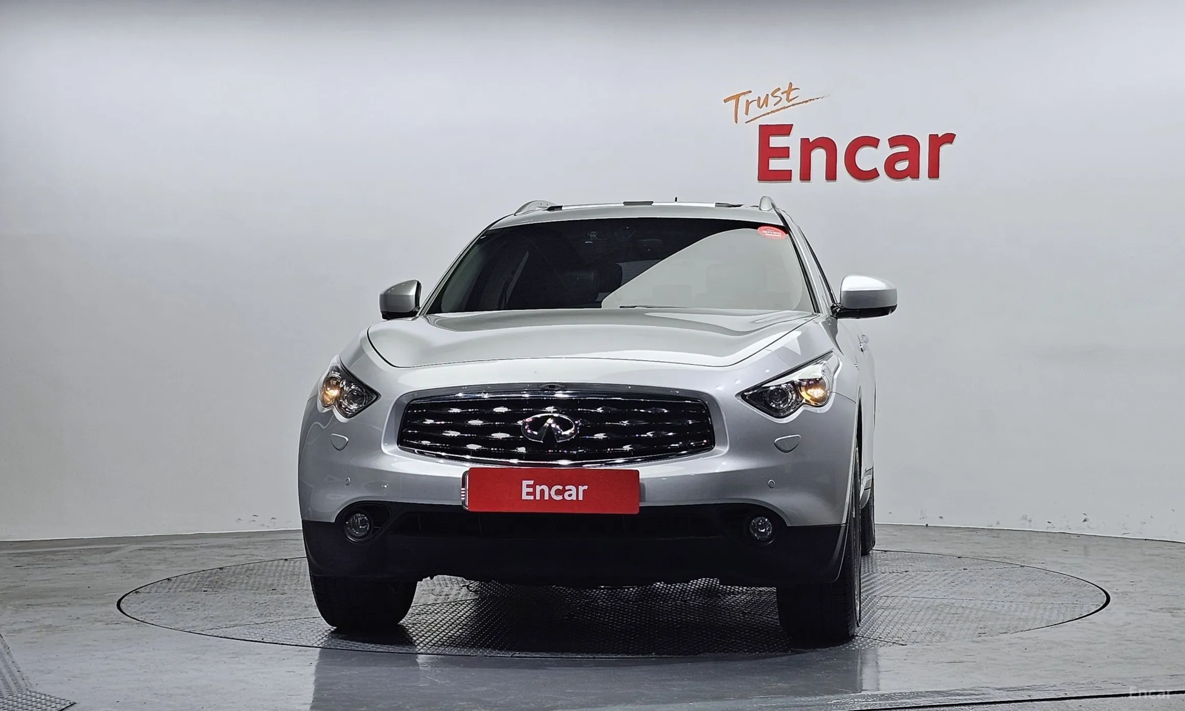 Infiniti FX35 превью 3
