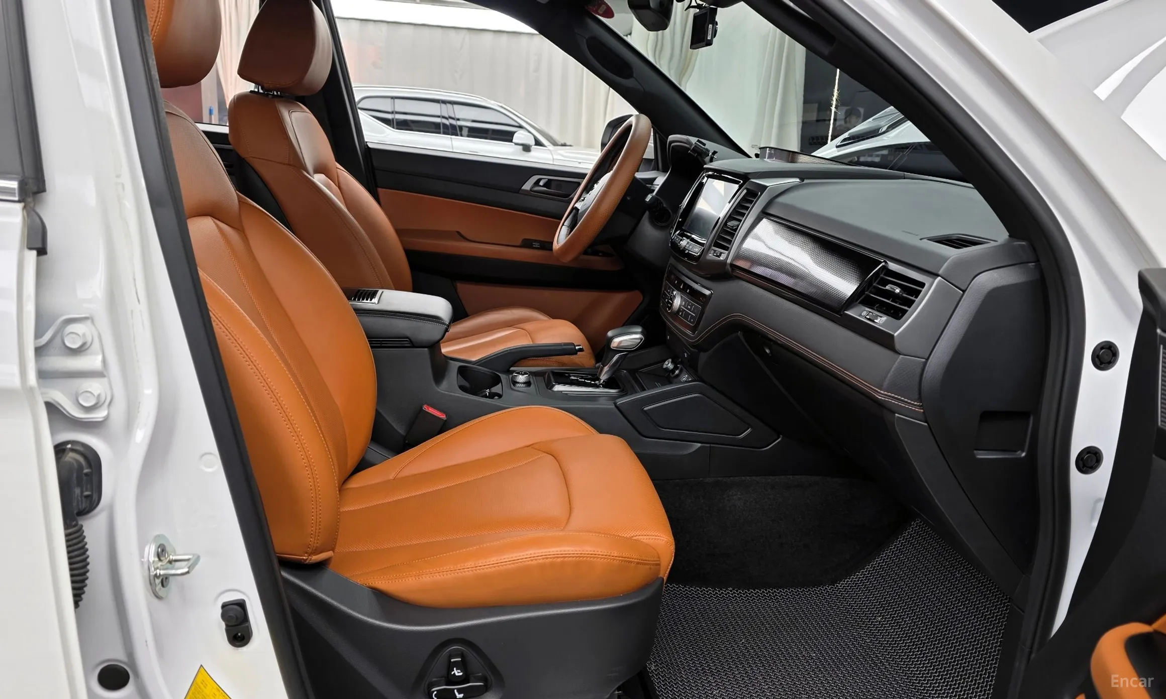 KG Mobility (SsangYong) Rexton Sports Khan превью 11