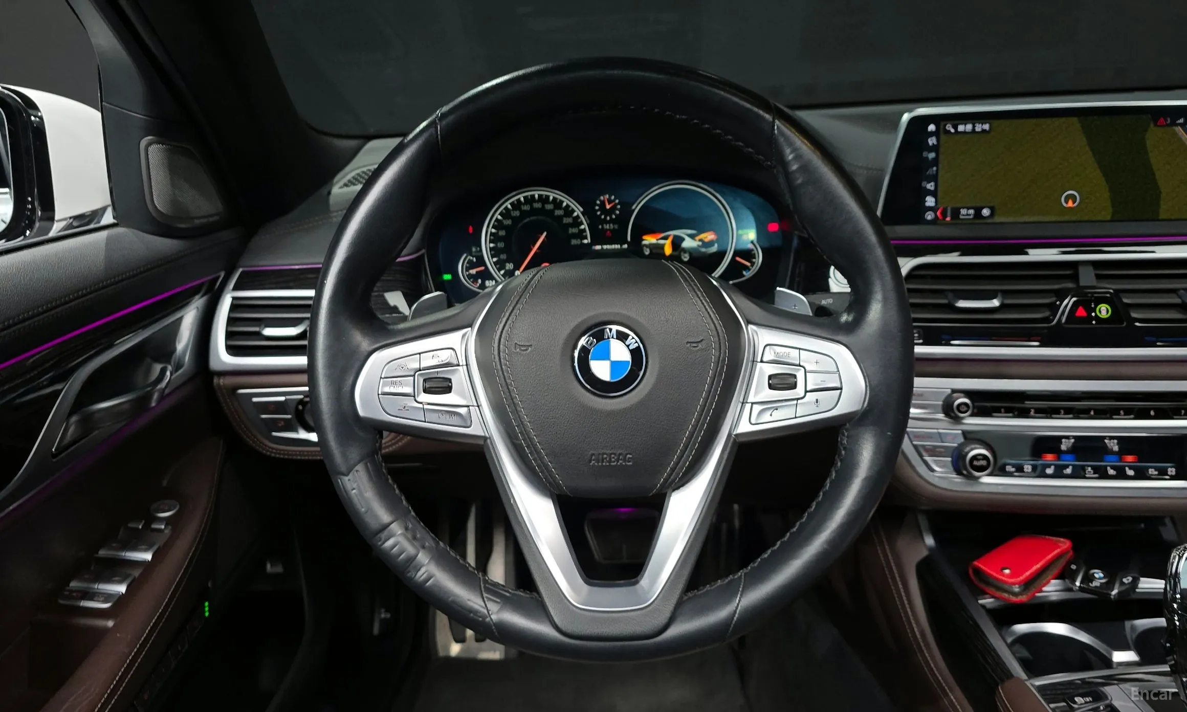 BMW 7 Series (G11) превью 13