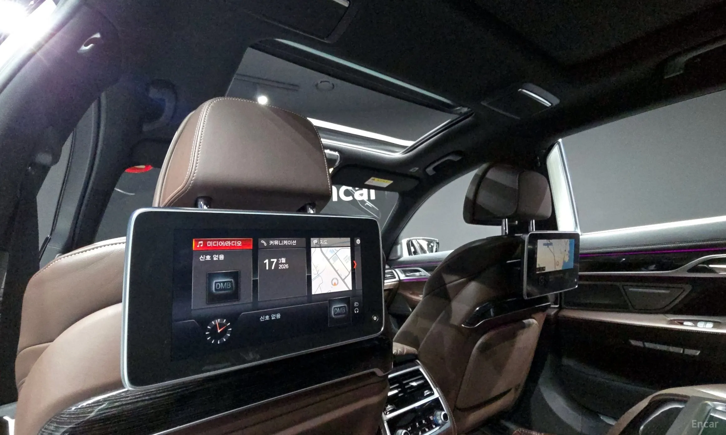 BMW 7 Series (G11) превью 19