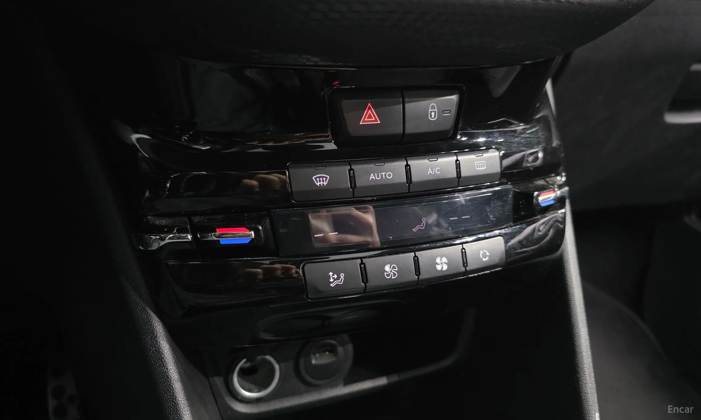 Peugeot 2008. превью 16