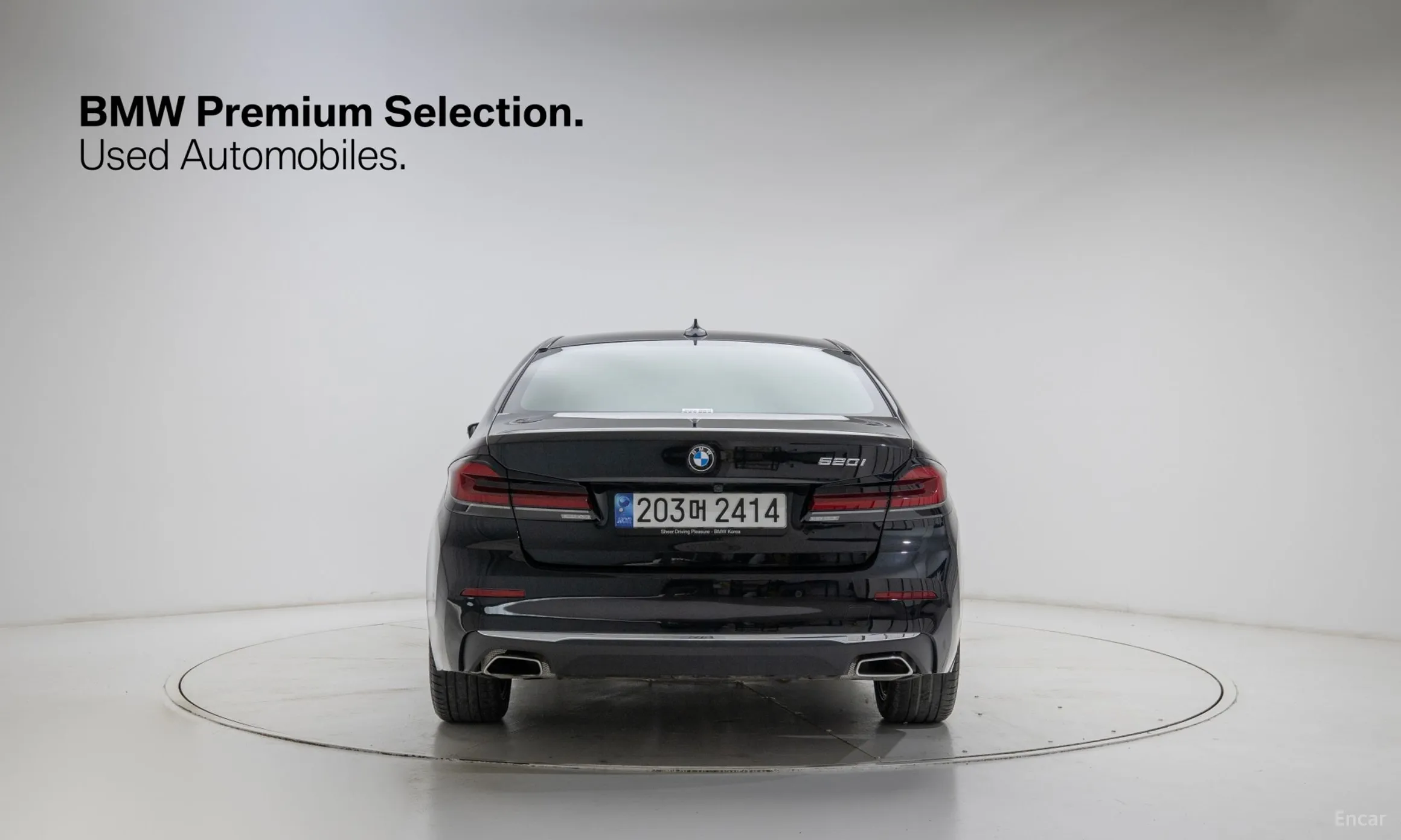 BMW 5 Series (G30) превью 4