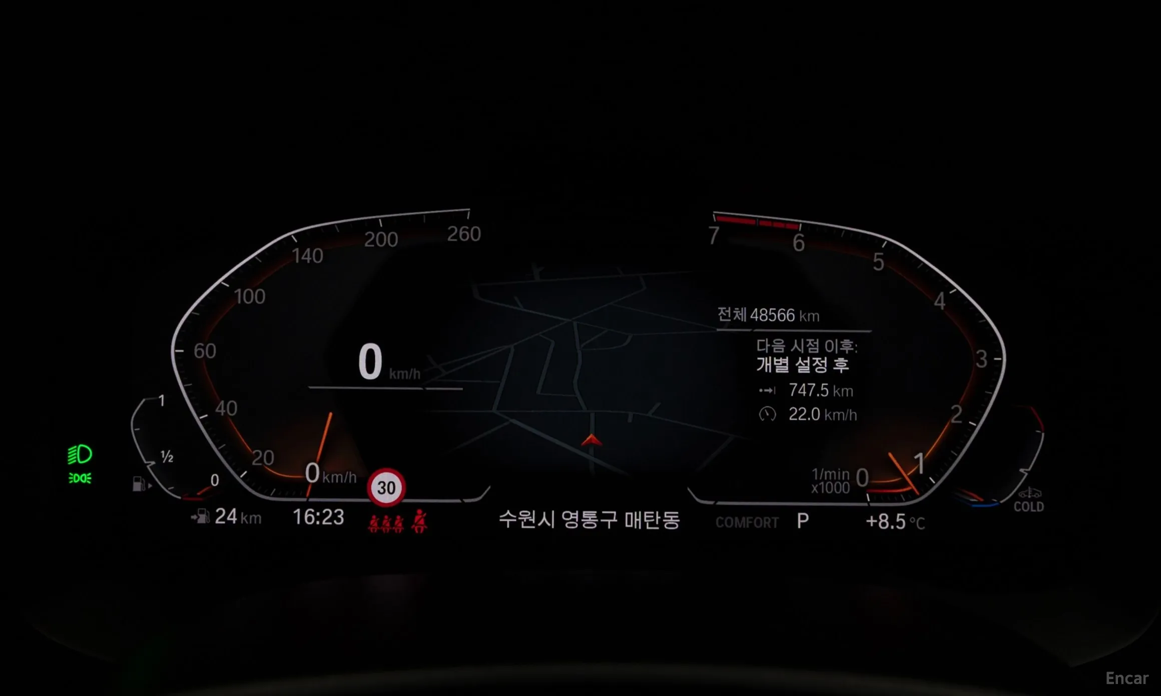BMW 5 Series (G30) превью 8